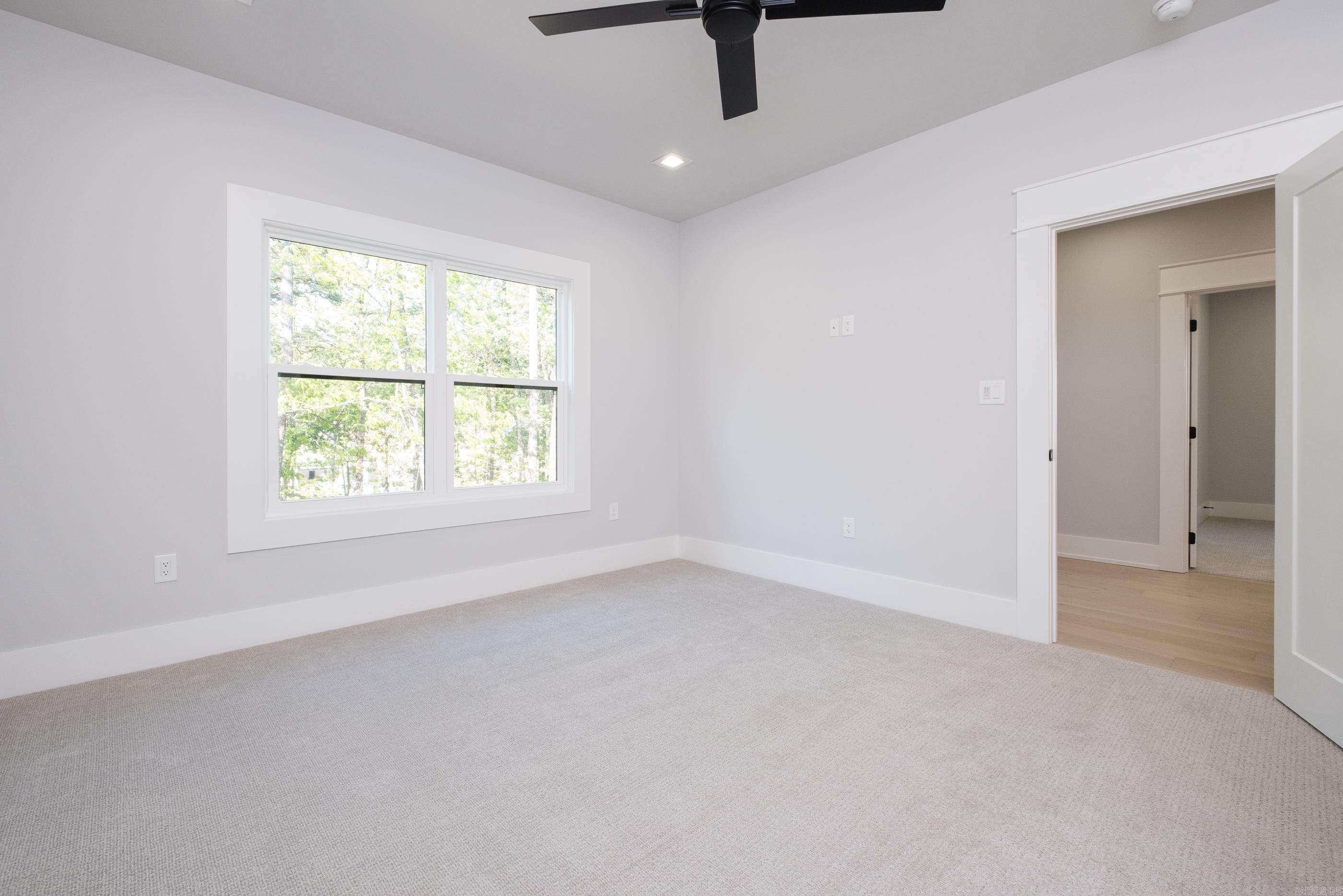 CHENAL VALLEY ABINGTON COURT - Residential