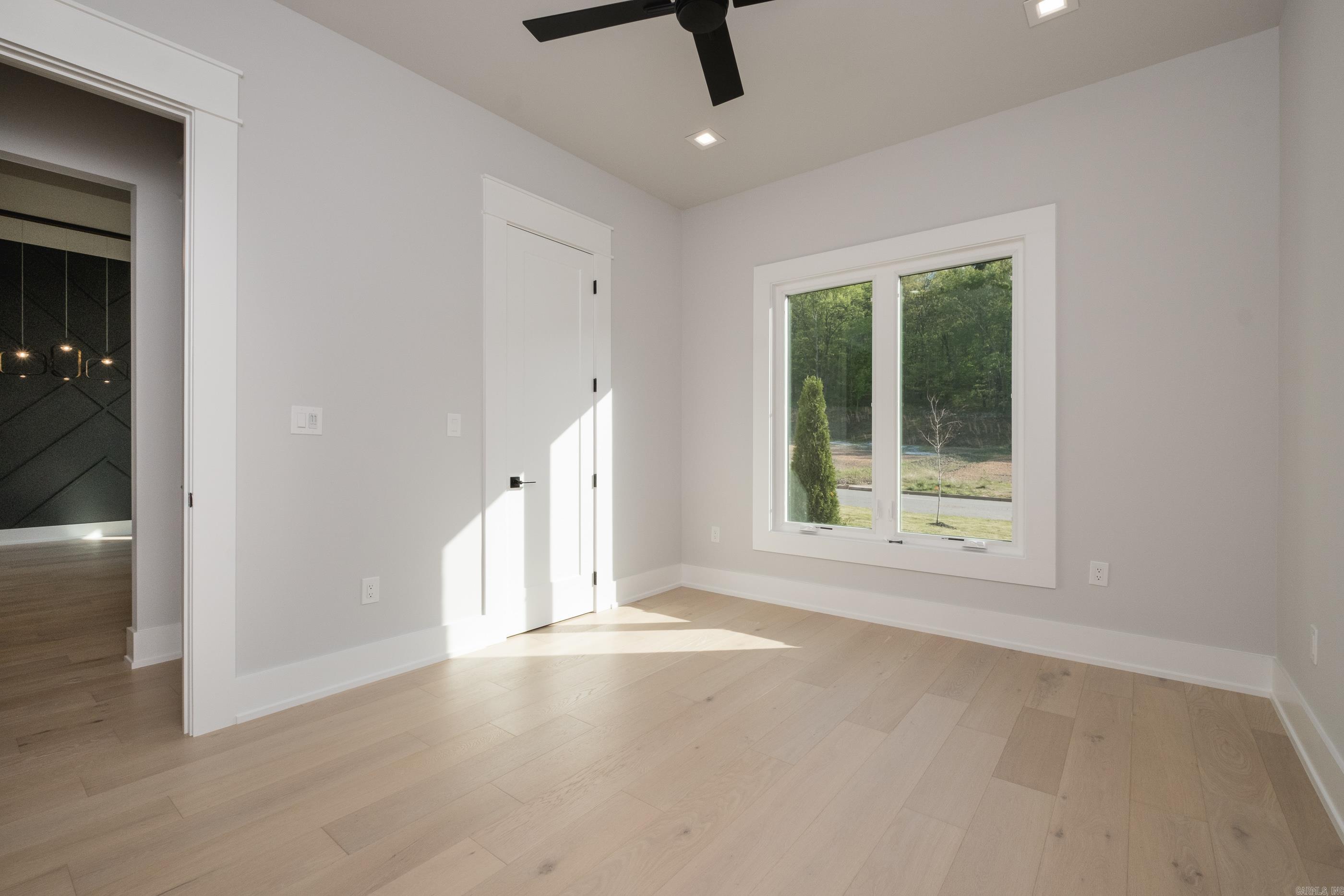 CHENAL VALLEY ABINGTON COURT - Residential