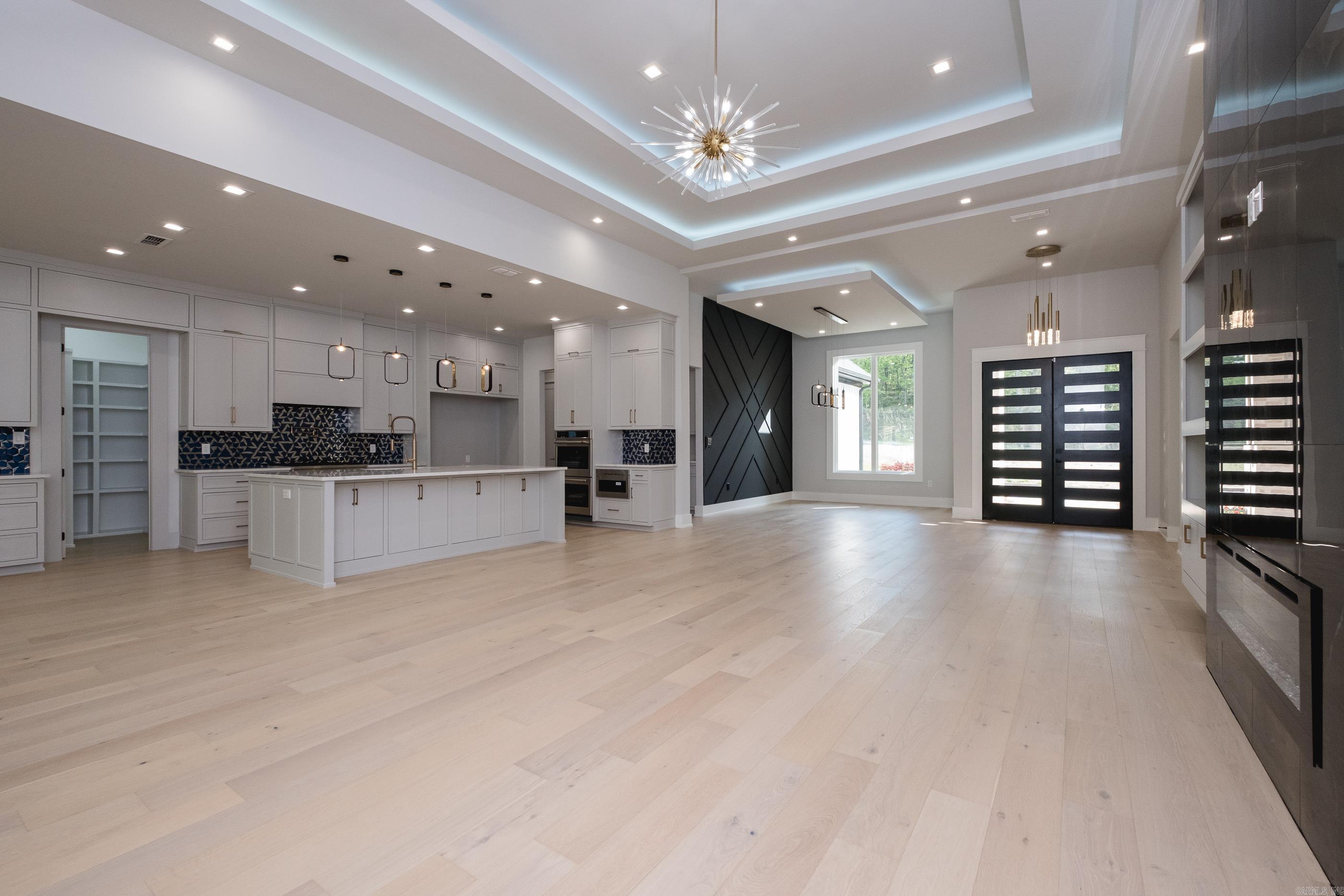CHENAL VALLEY ABINGTON COURT - Residential