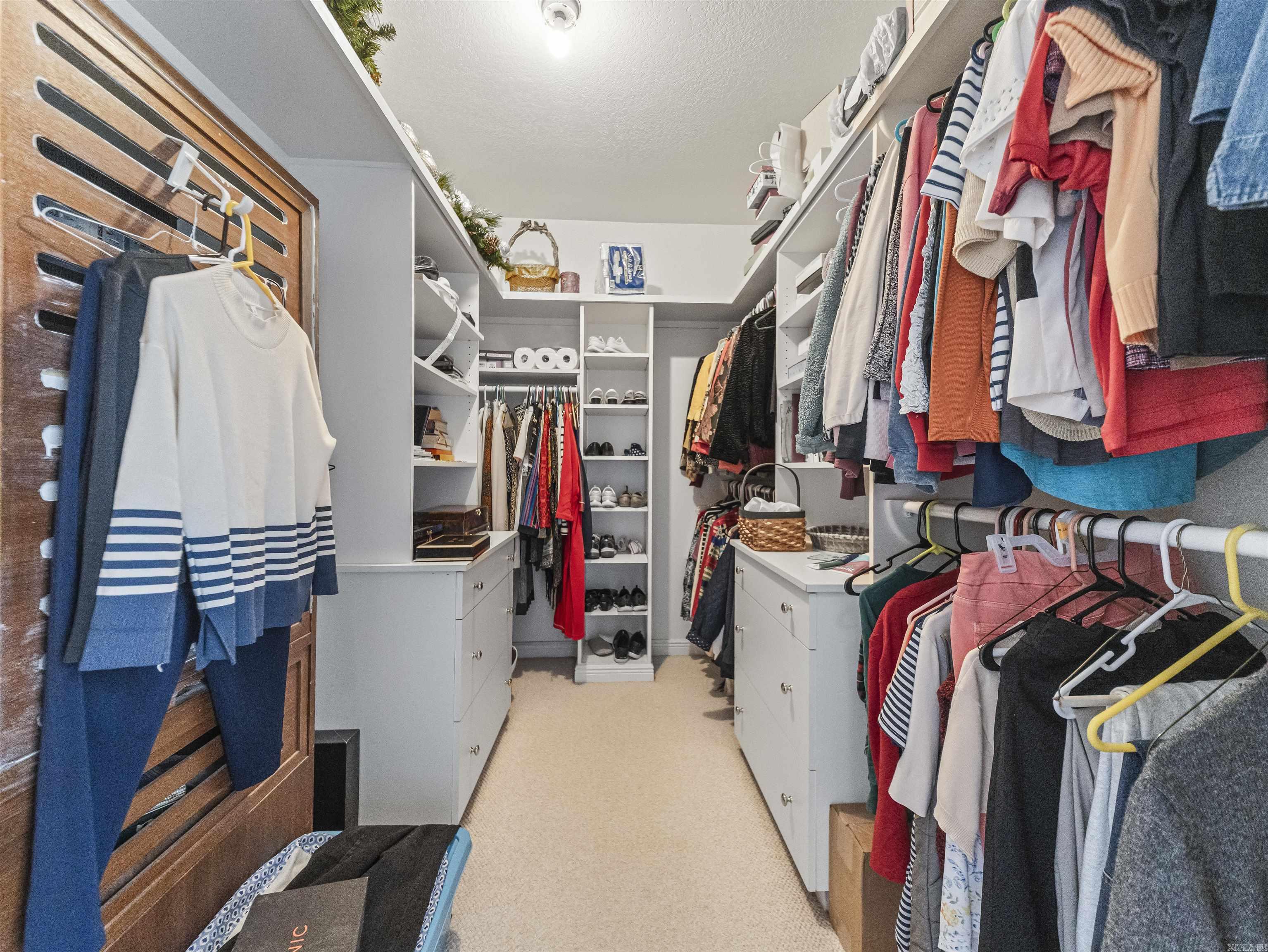 LAS BRISAS - Residential