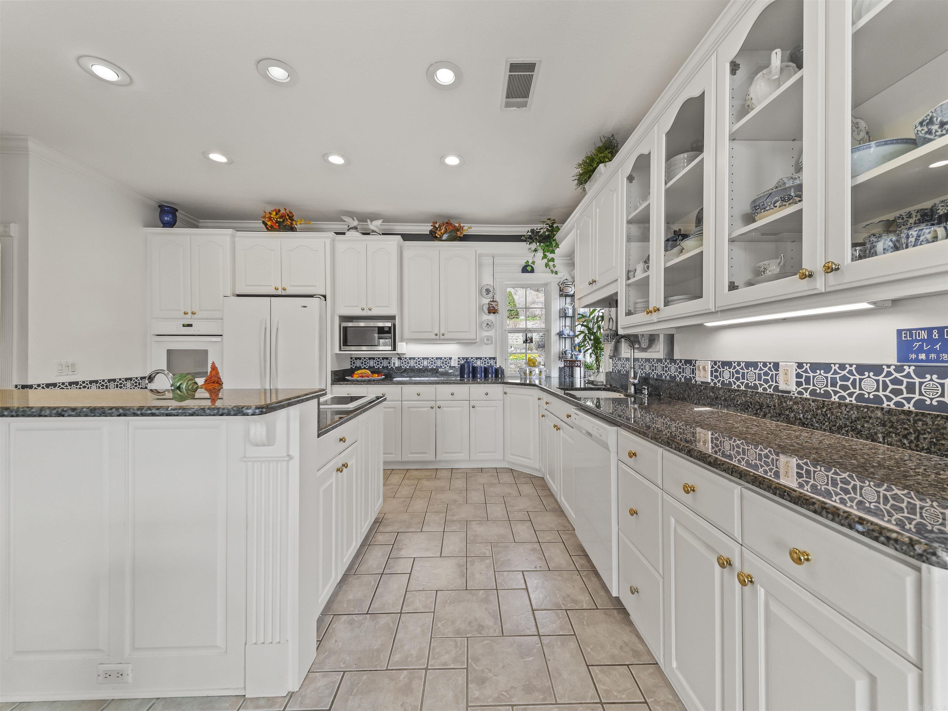 LAS BRISAS - Residential