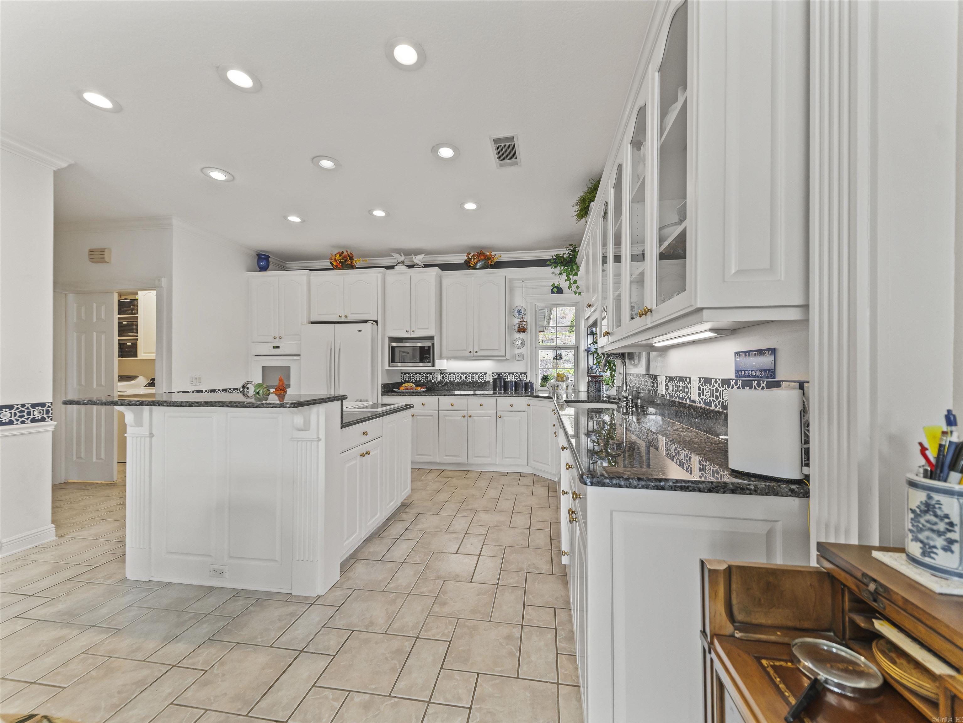 LAS BRISAS - Residential