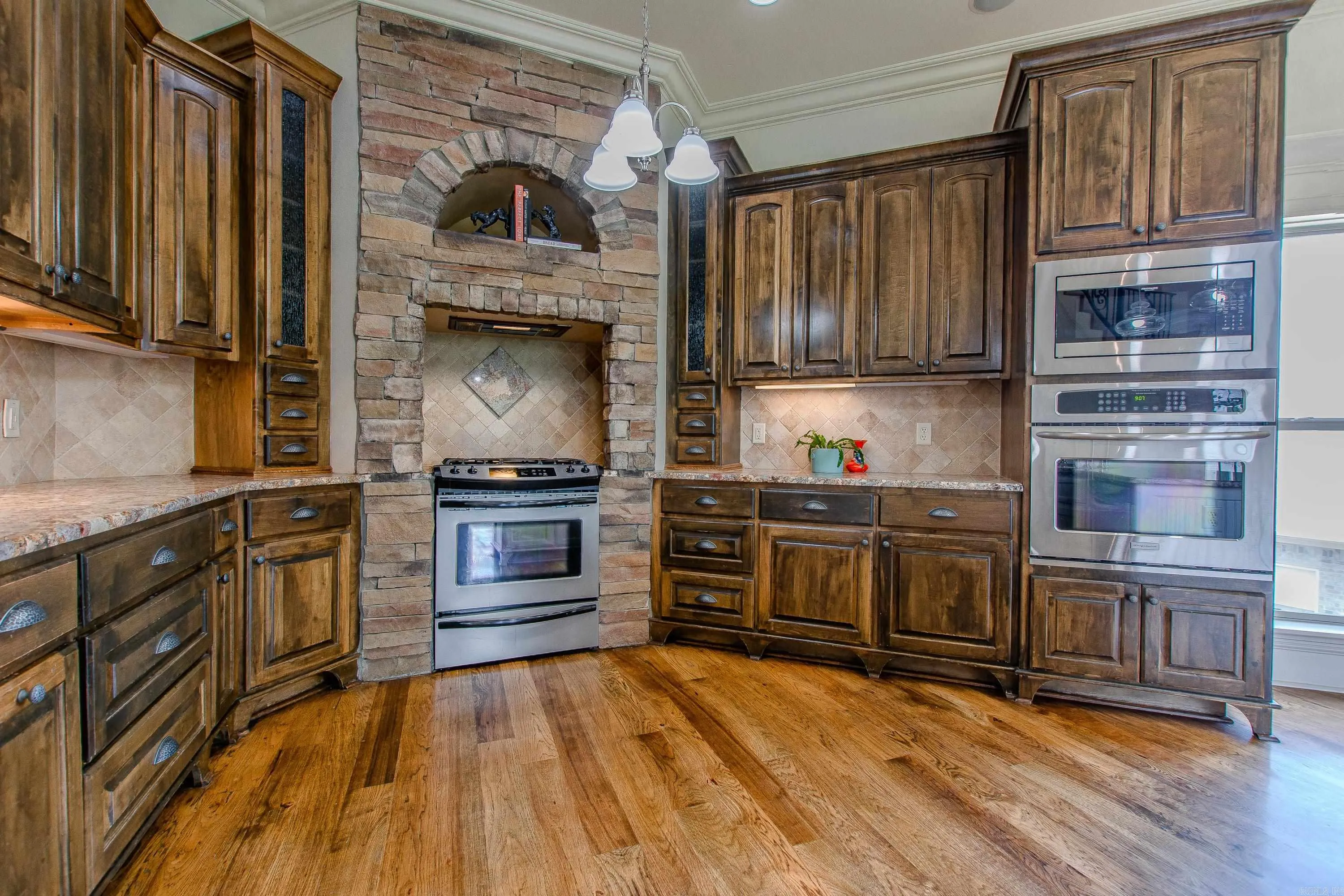 Little Rock, Arkansas 72207, United States, 4 Bedrooms Bedrooms, ,5 BathroomsBathrooms,Residential,Active,175780