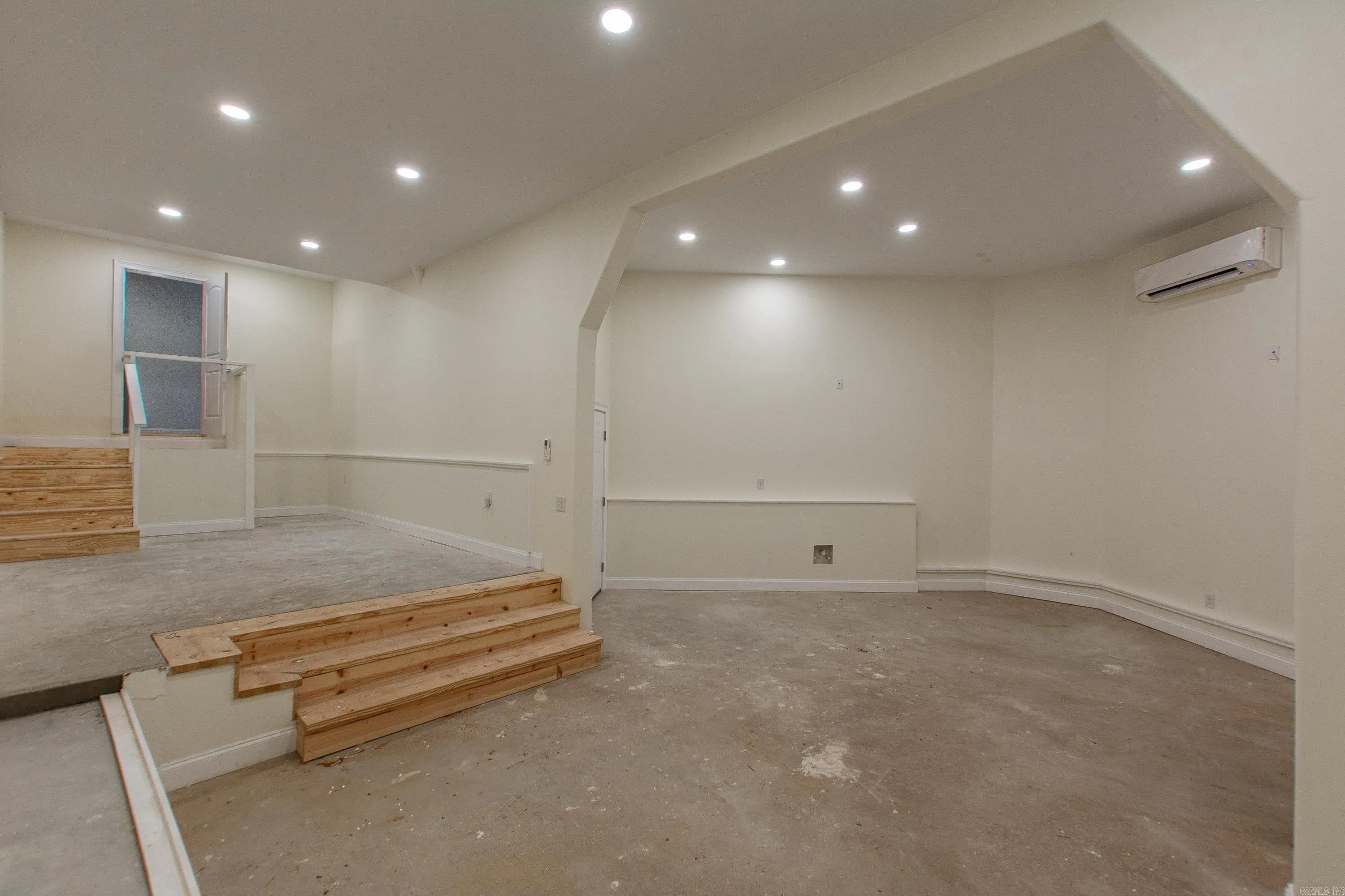 Little Rock, Arkansas 72207, United States, 4 Bedrooms Bedrooms, ,5 BathroomsBathrooms,Residential,Active,175780