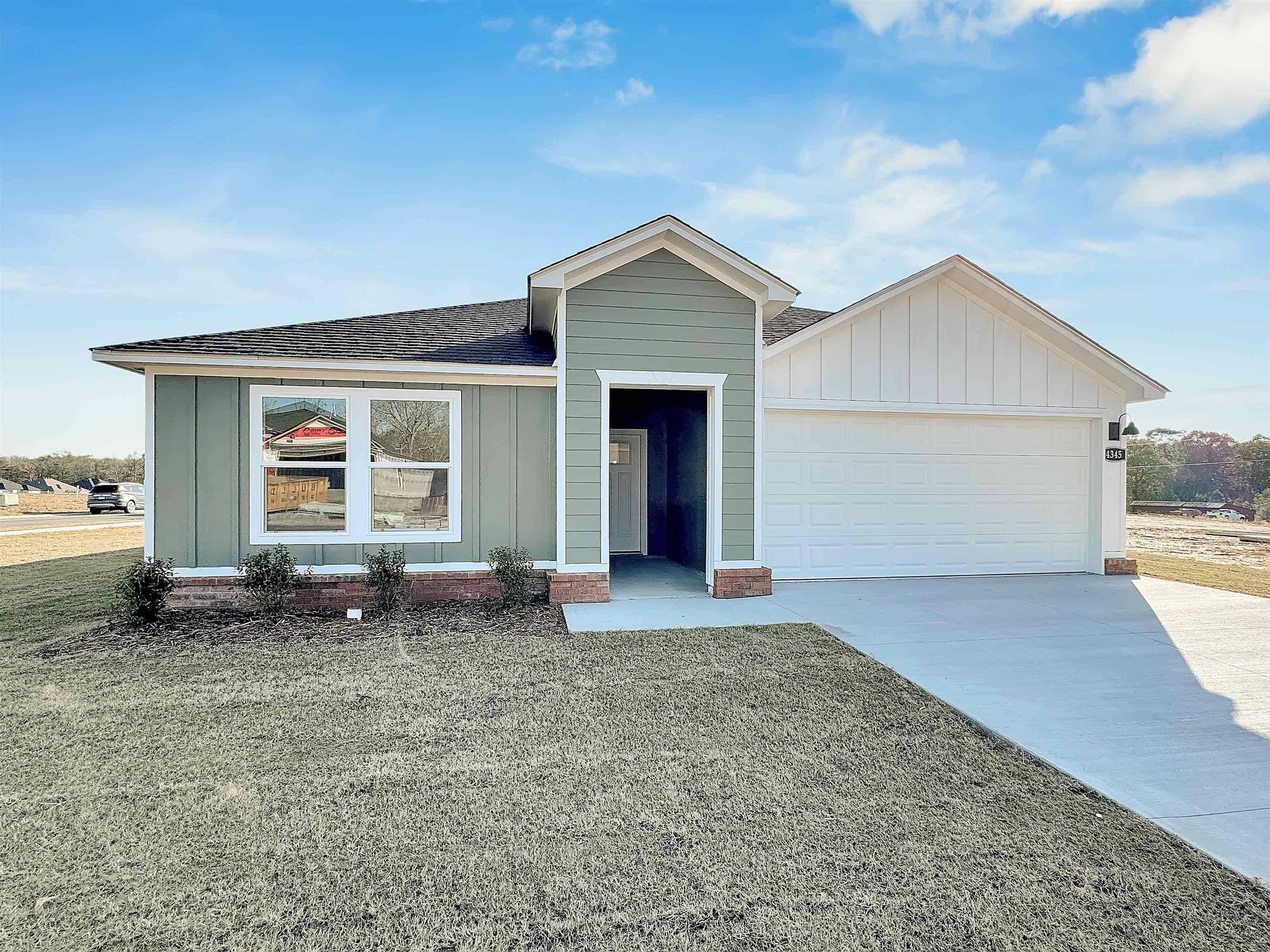 Representative photos only and vary as built! The Kingston Floorplan is one of our single-story floorplans featured in Kensington Place community in Bryant, Arkansas. This spacious floor plan includes 4-bedroom, 2-bathroom, and a 2-car garage with an open concept living area, where your kitchen, living, and dining areas blend seamlessly into a space perfect for everyday living and entertaining. The kitchen features 36” cabinets, quartz countertops, and stainless-steel appliances. You’ll find LVP throughout living areas, with carpet in all bedrooms and closets. The primary bedroom has an en-suite bathroom that features a walk-in closet and a walk-in shower. These homes will feature beautiful Hardie® siding and a covered patio (per plan). Taxes TBD. Special builder warranty. Photos are stock photos and may vary as built.