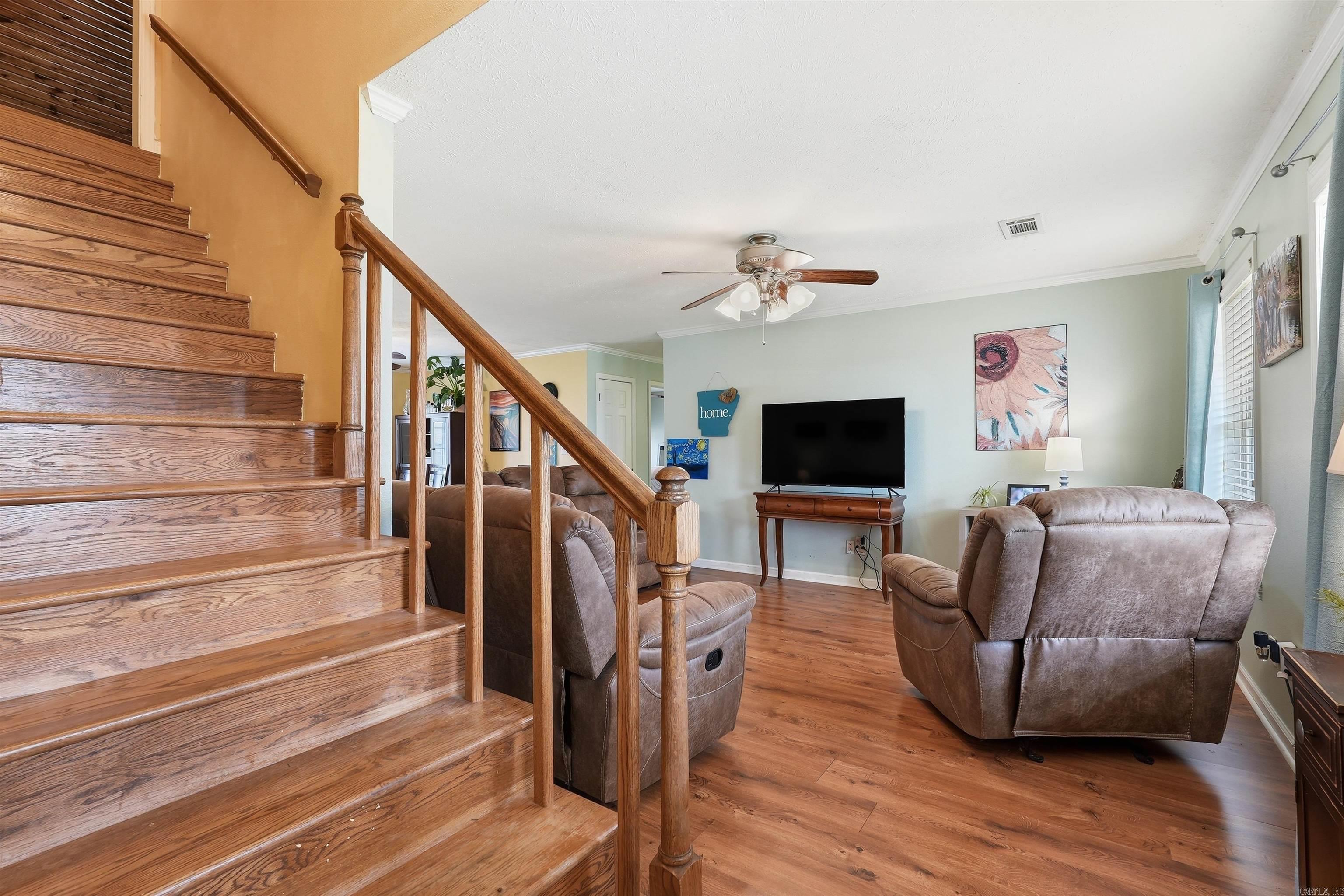 CORNERSTONE NORTH - Residential