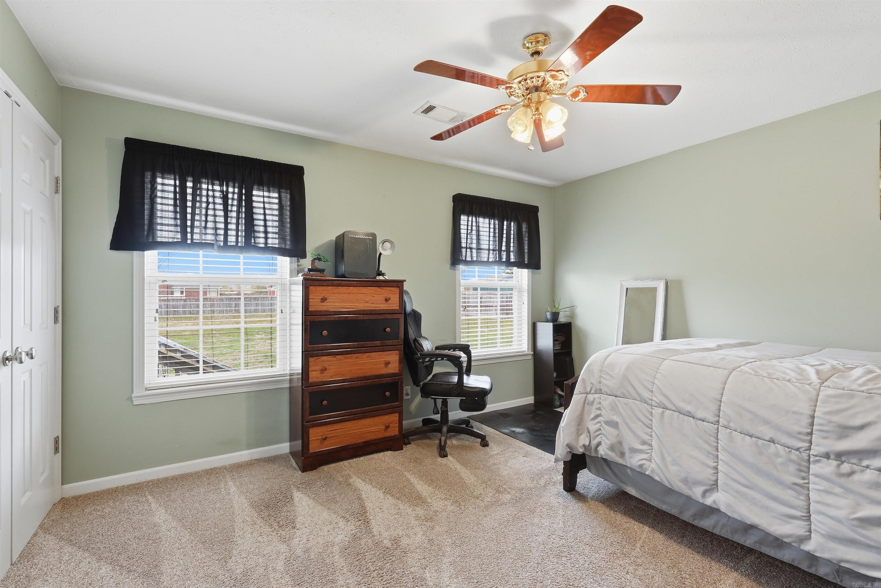 CORNERSTONE NORTH - Residential