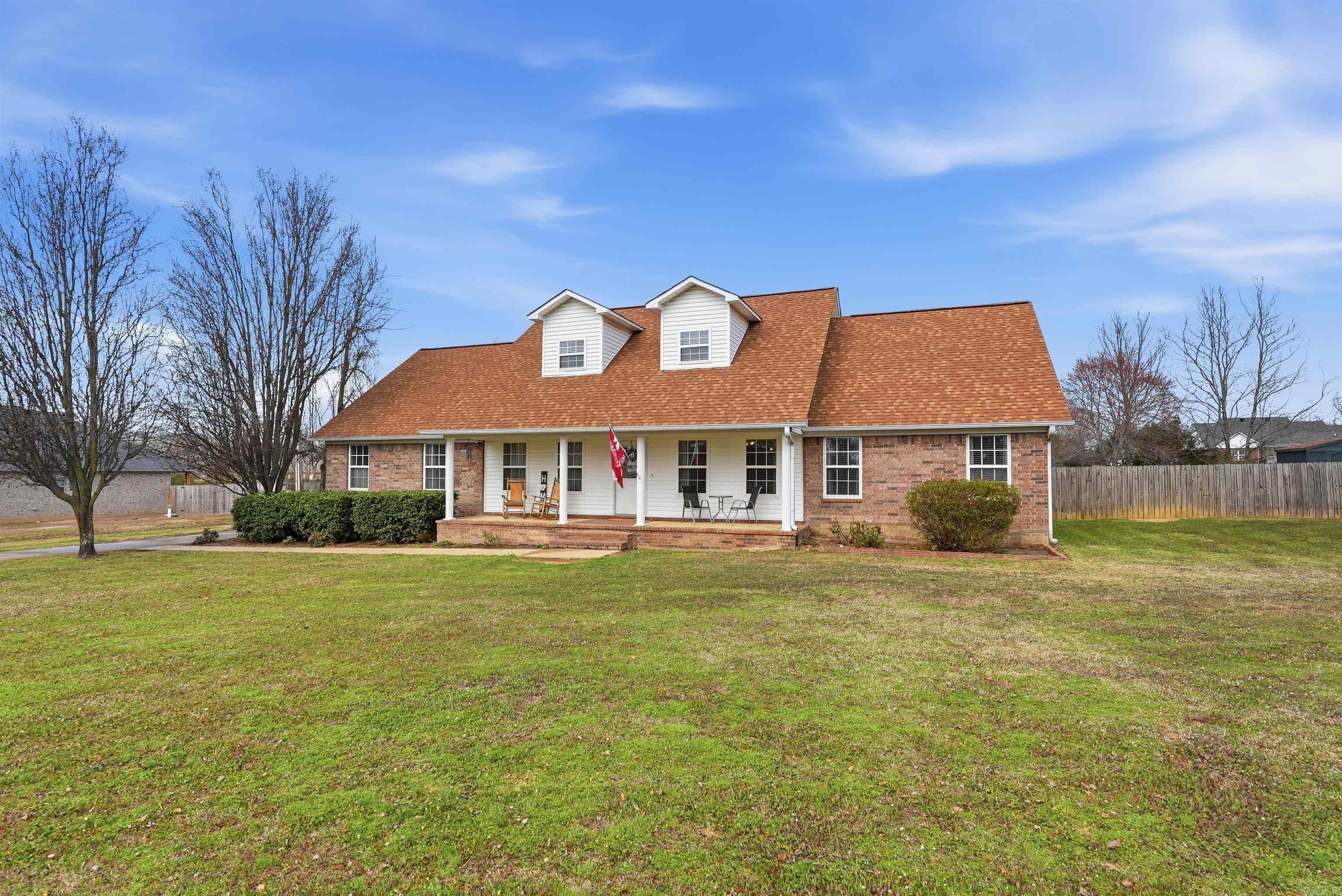 CORNERSTONE NORTH - Residential