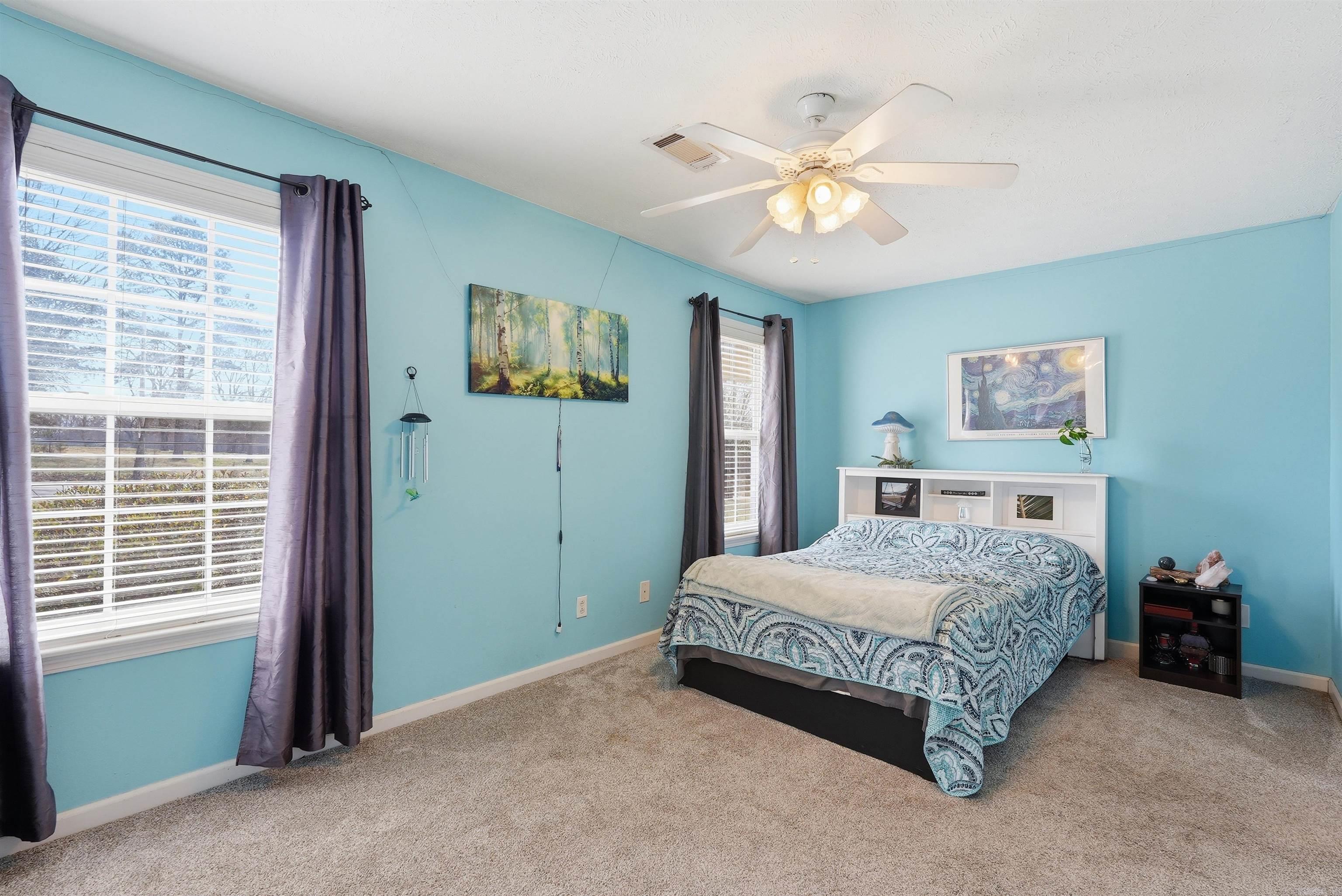 CORNERSTONE NORTH - Residential