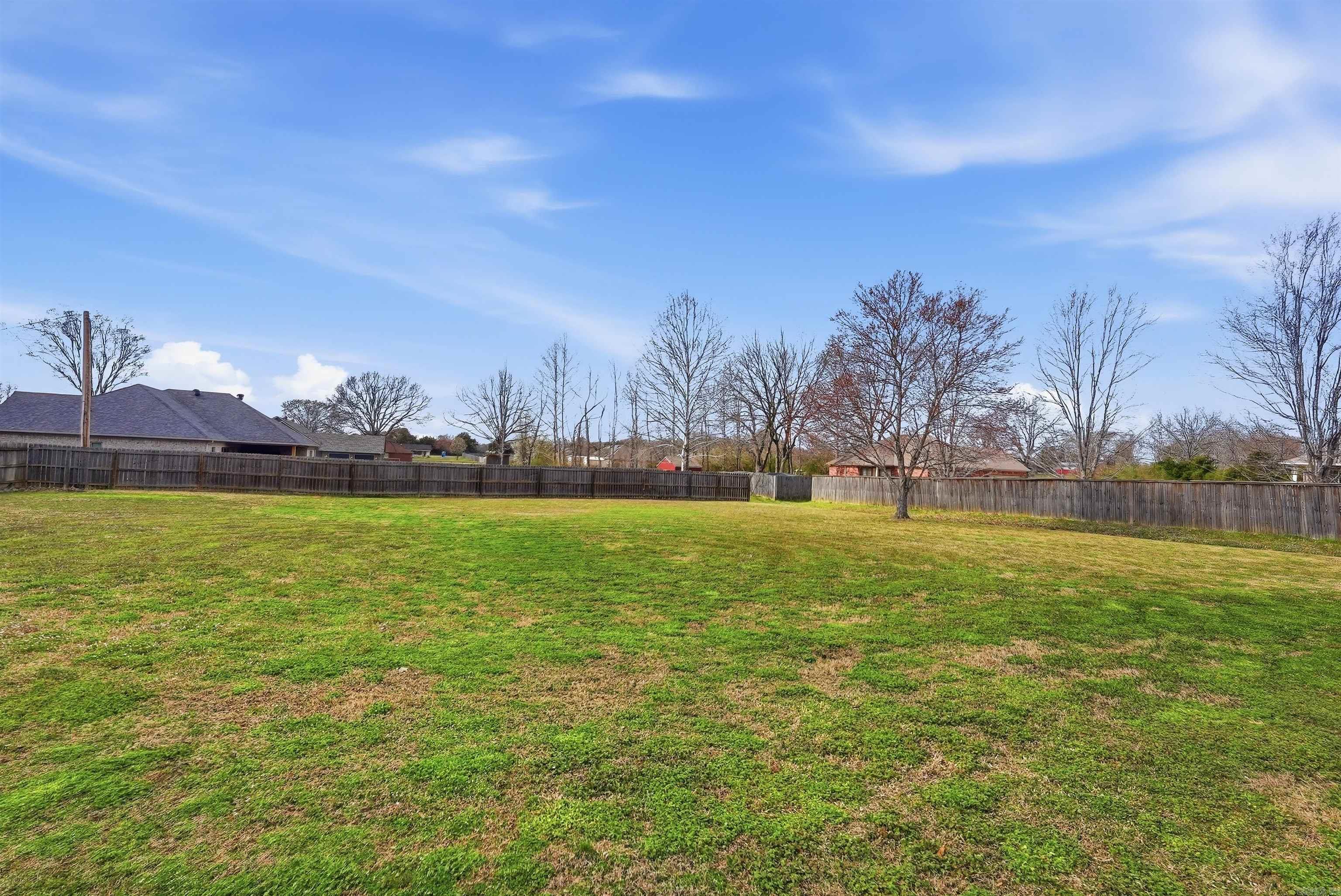 CORNERSTONE NORTH - Residential