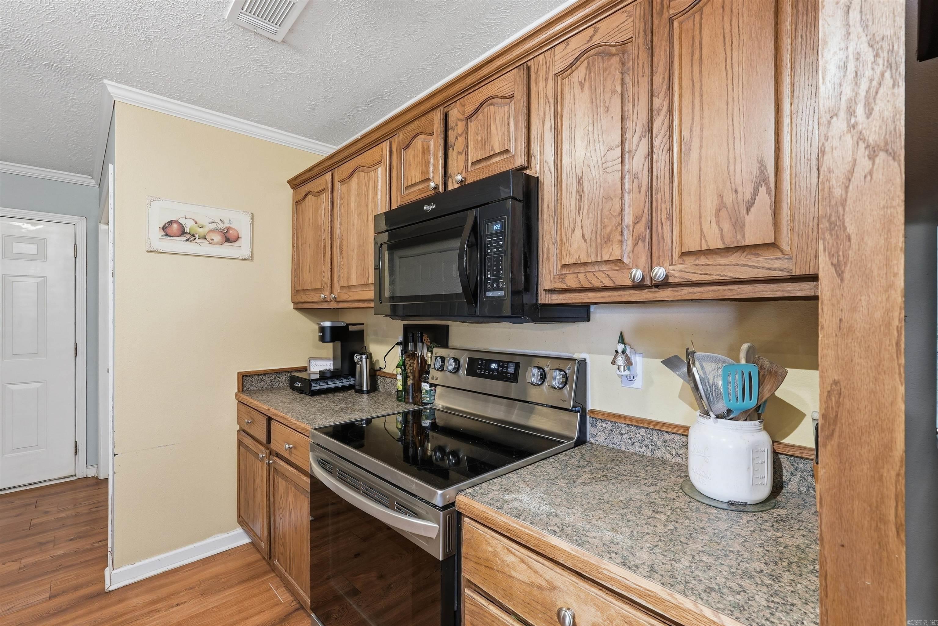 CORNERSTONE NORTH - Residential