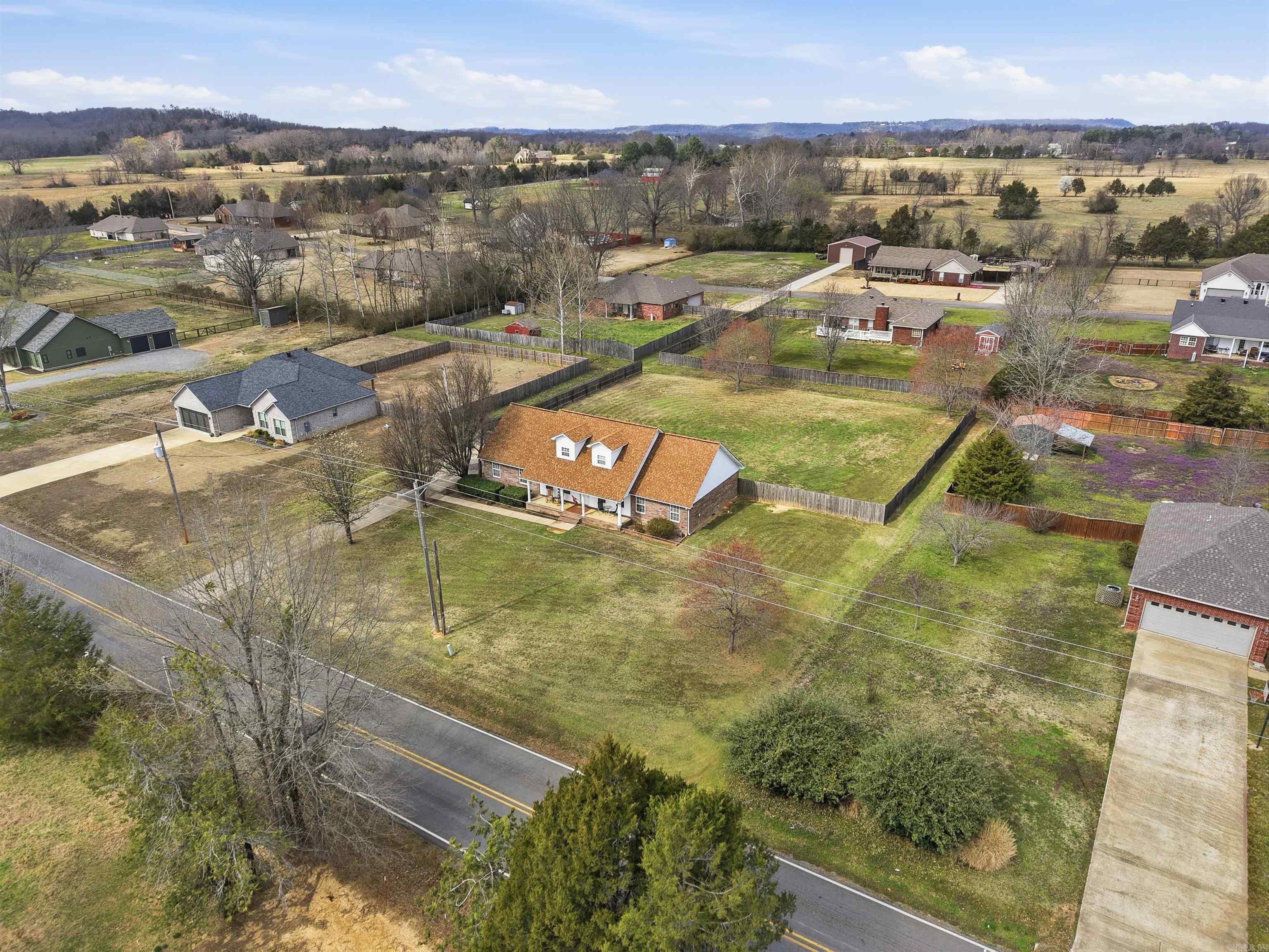 CORNERSTONE NORTH - Residential