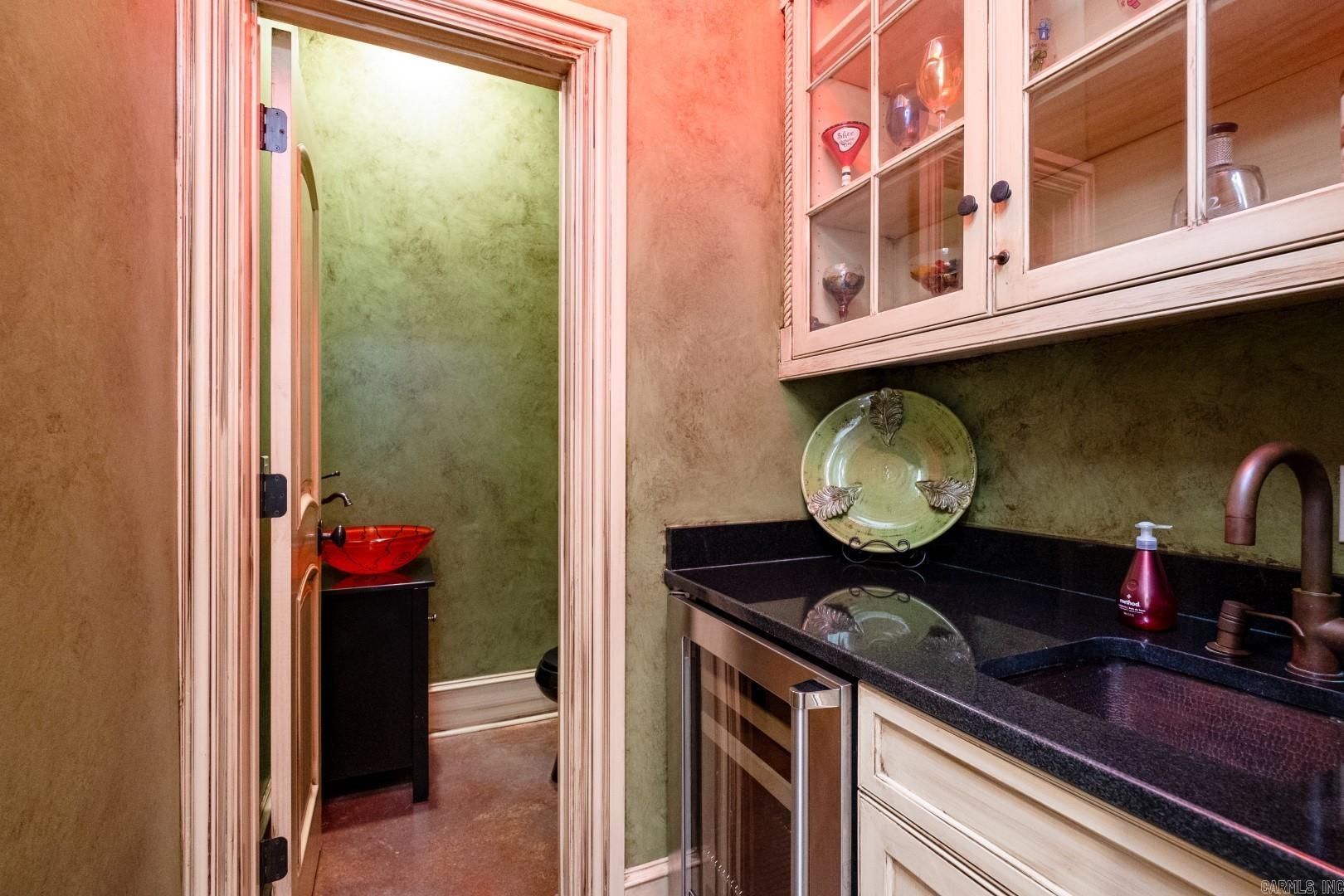 CHENAL DOWNS - Residential