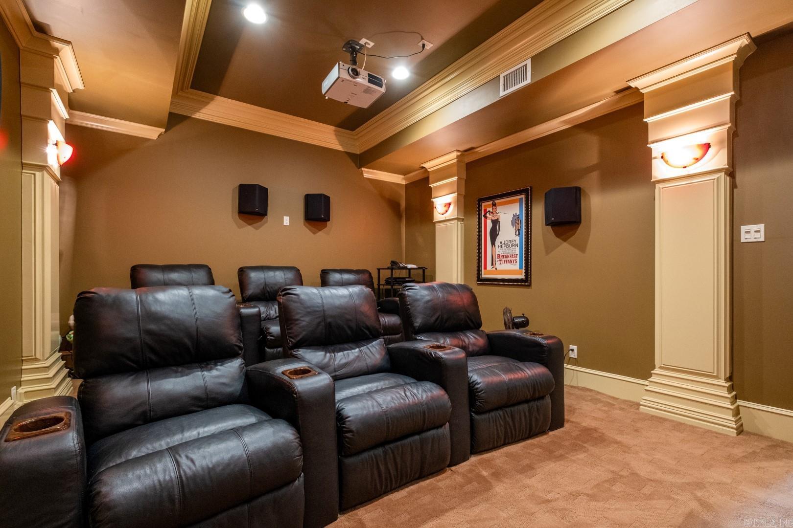 CHENAL DOWNS - Residential