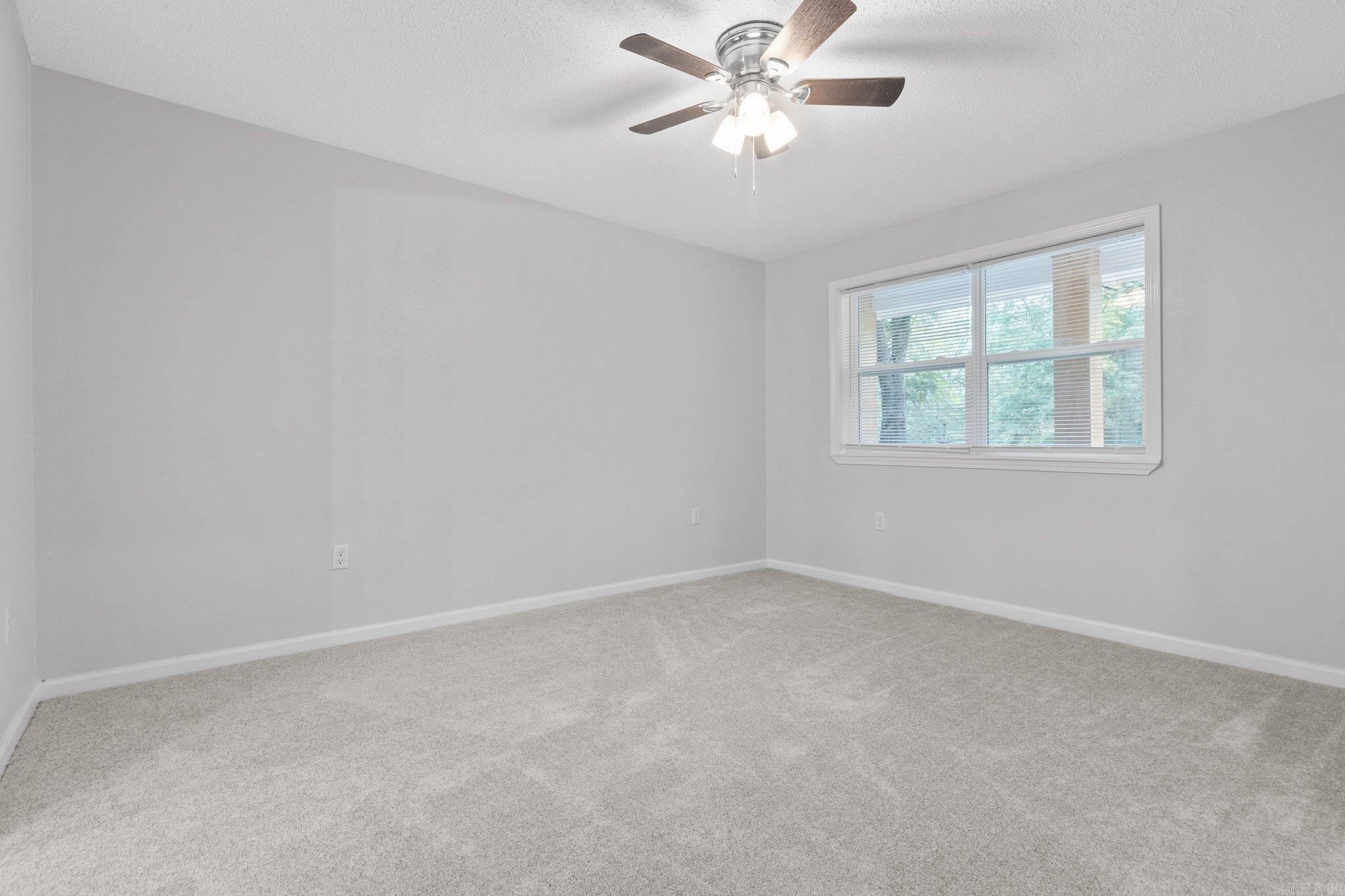 HILLSIDE - Residential