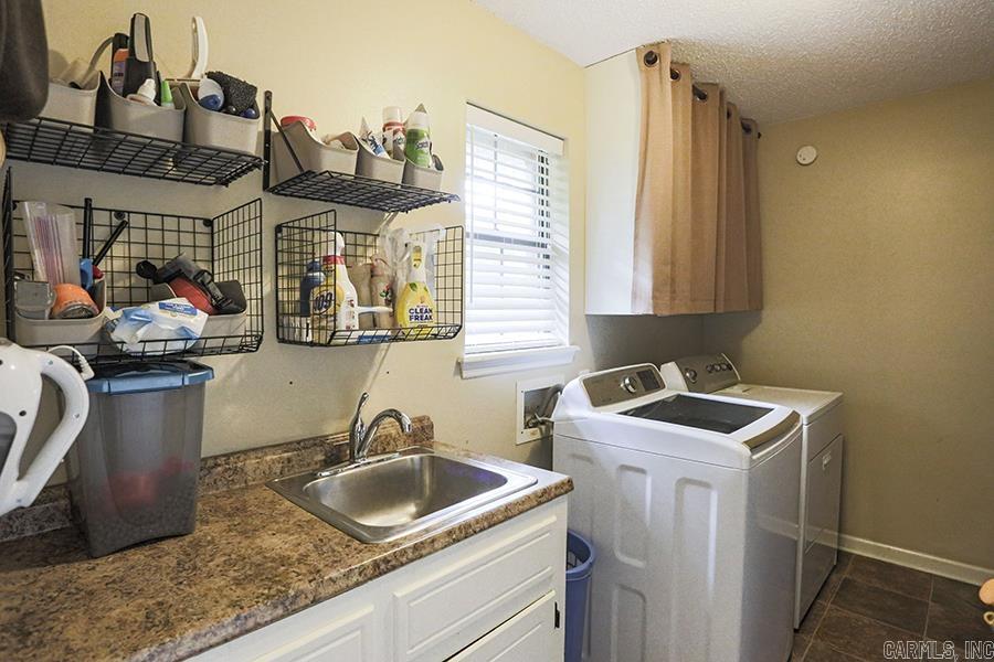 MARLOWE MANOR - Residential