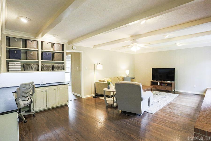 MARLOWE MANOR - Residential