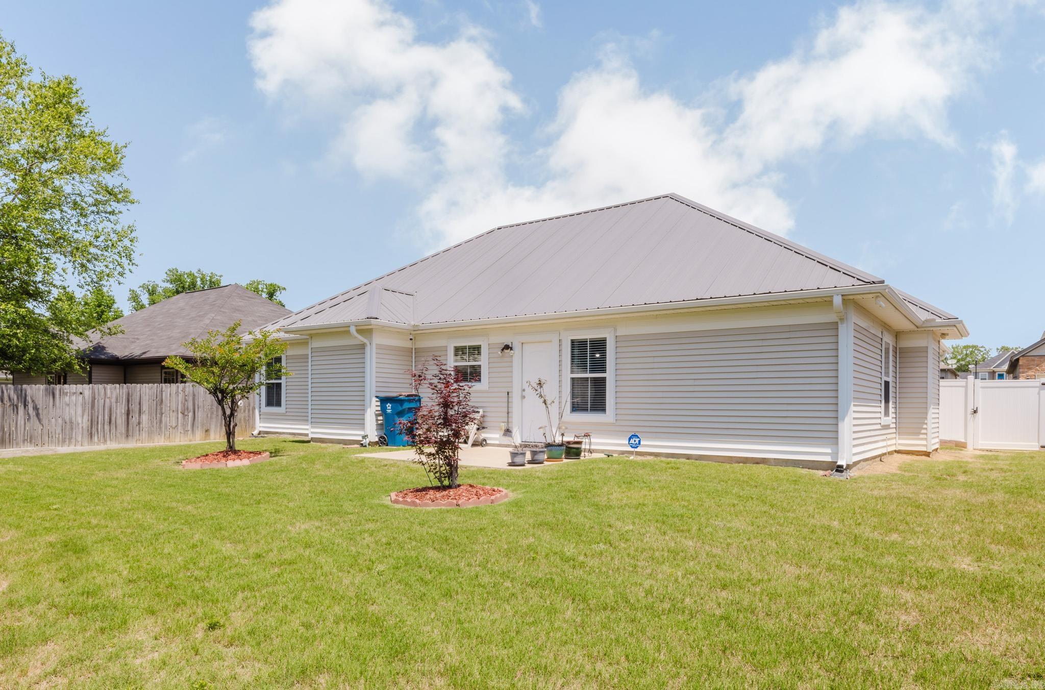 RICHLAND HILLS - Residential