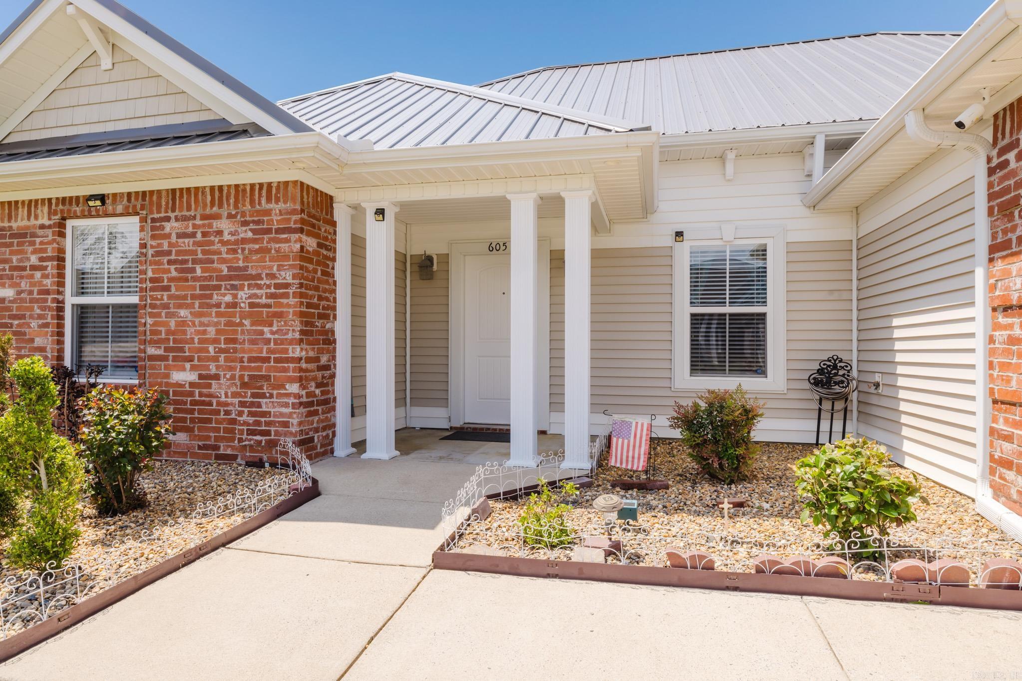 RICHLAND HILLS - Residential