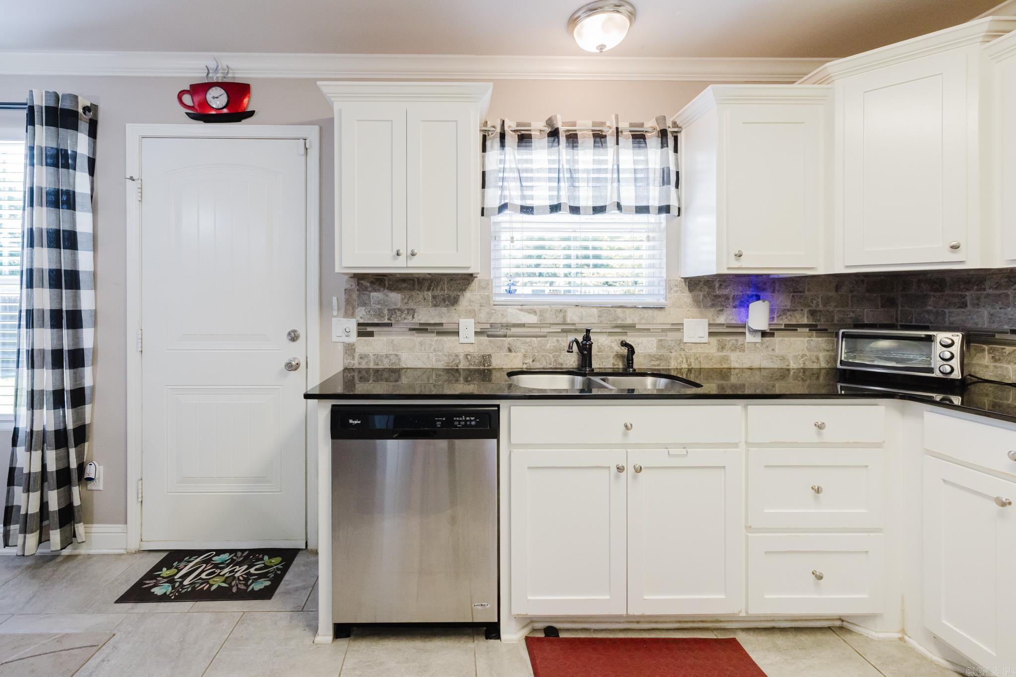 RICHLAND HILLS - Residential