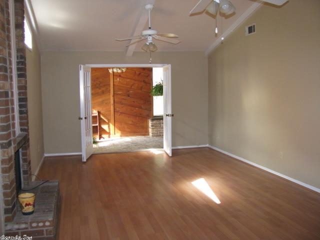 STONEWALL - Residential