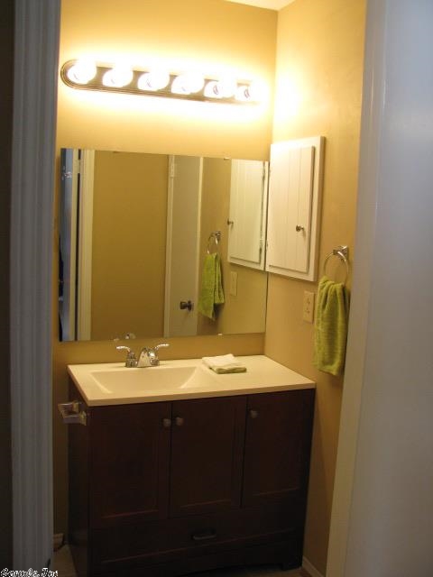 STONEWALL - Residential