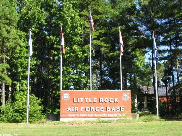 STONEWALL - Residential