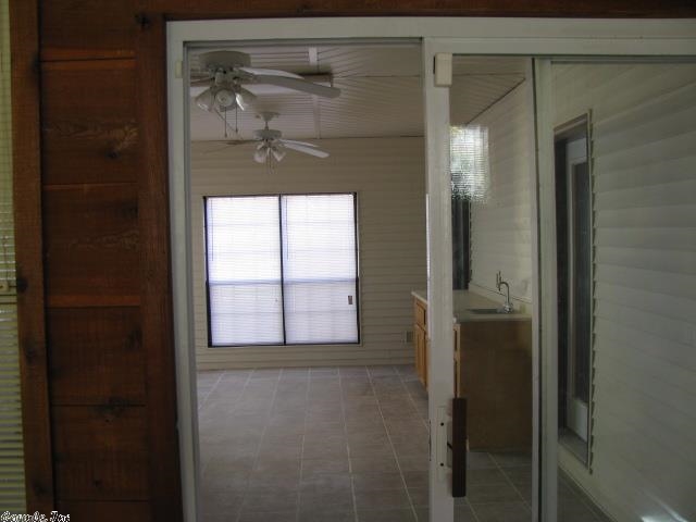 STONEWALL - Residential