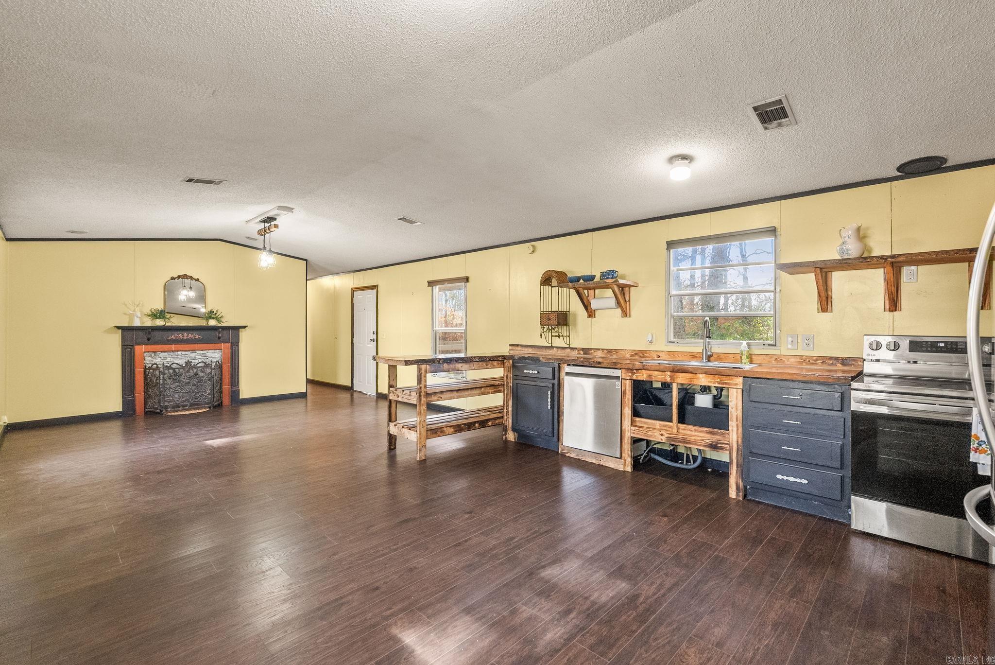 Lakewood - Residential