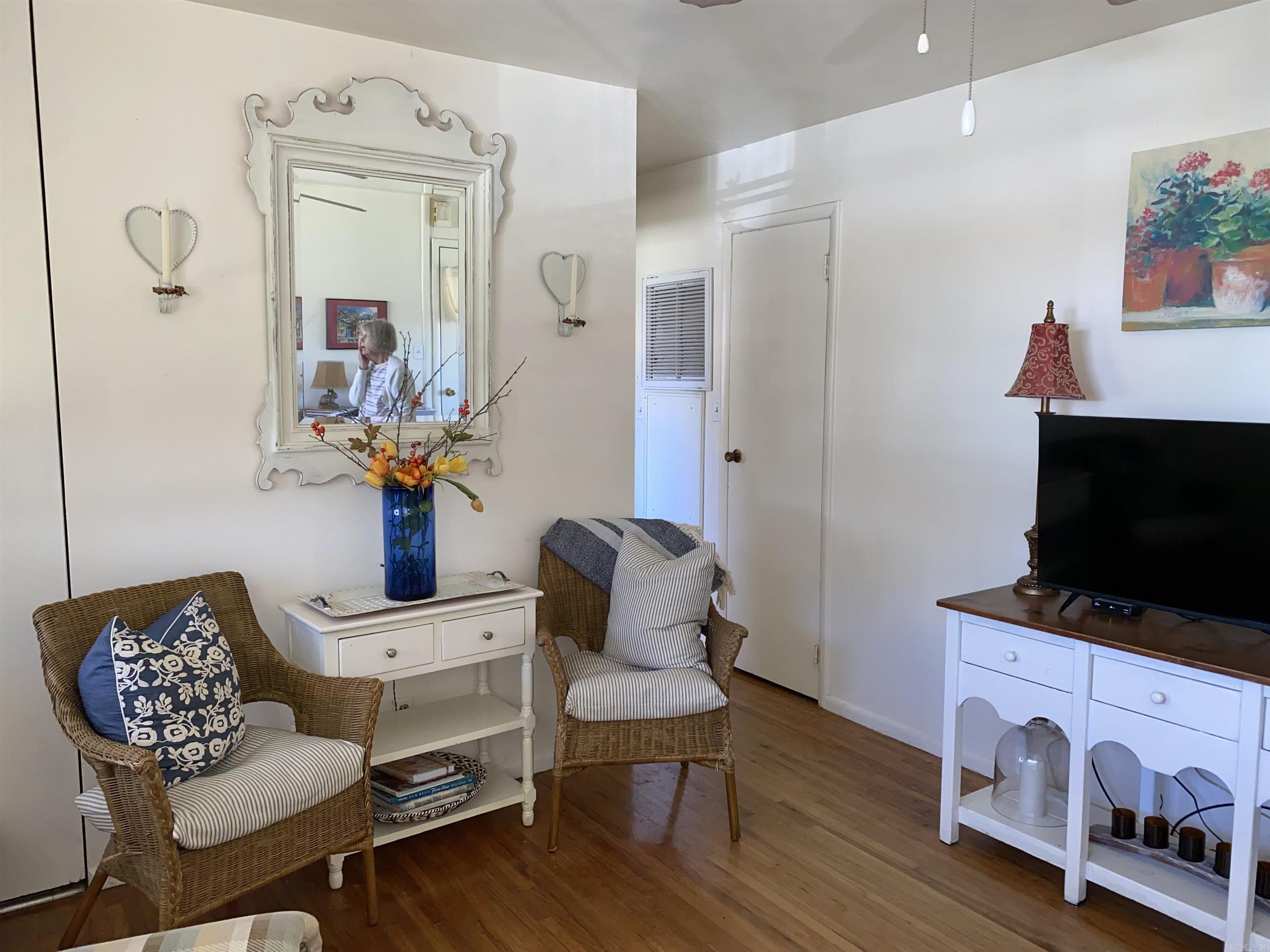 Hill Crest - Residential