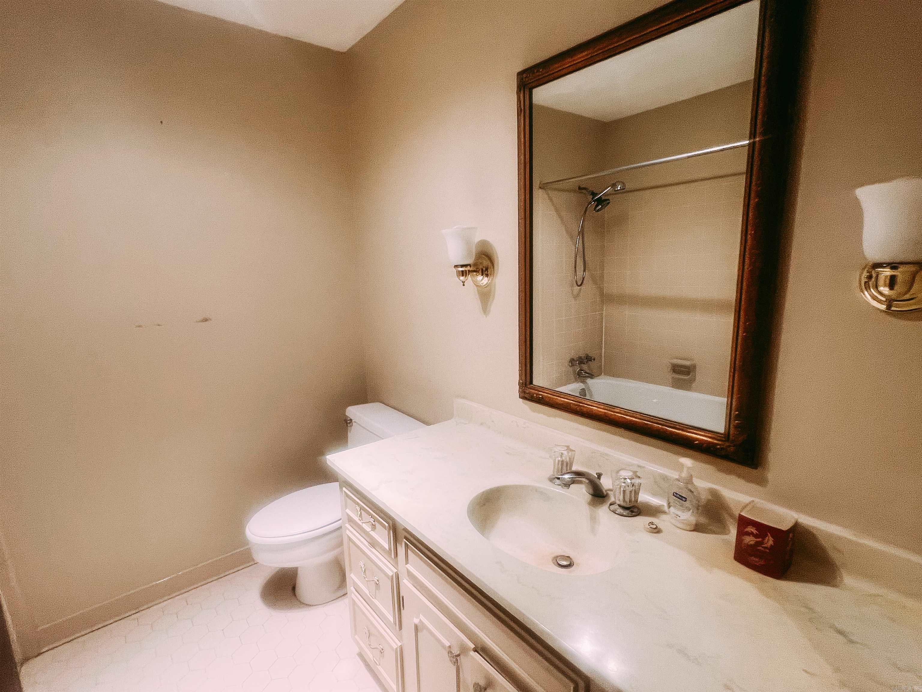 BRUCEWOOD - Residential