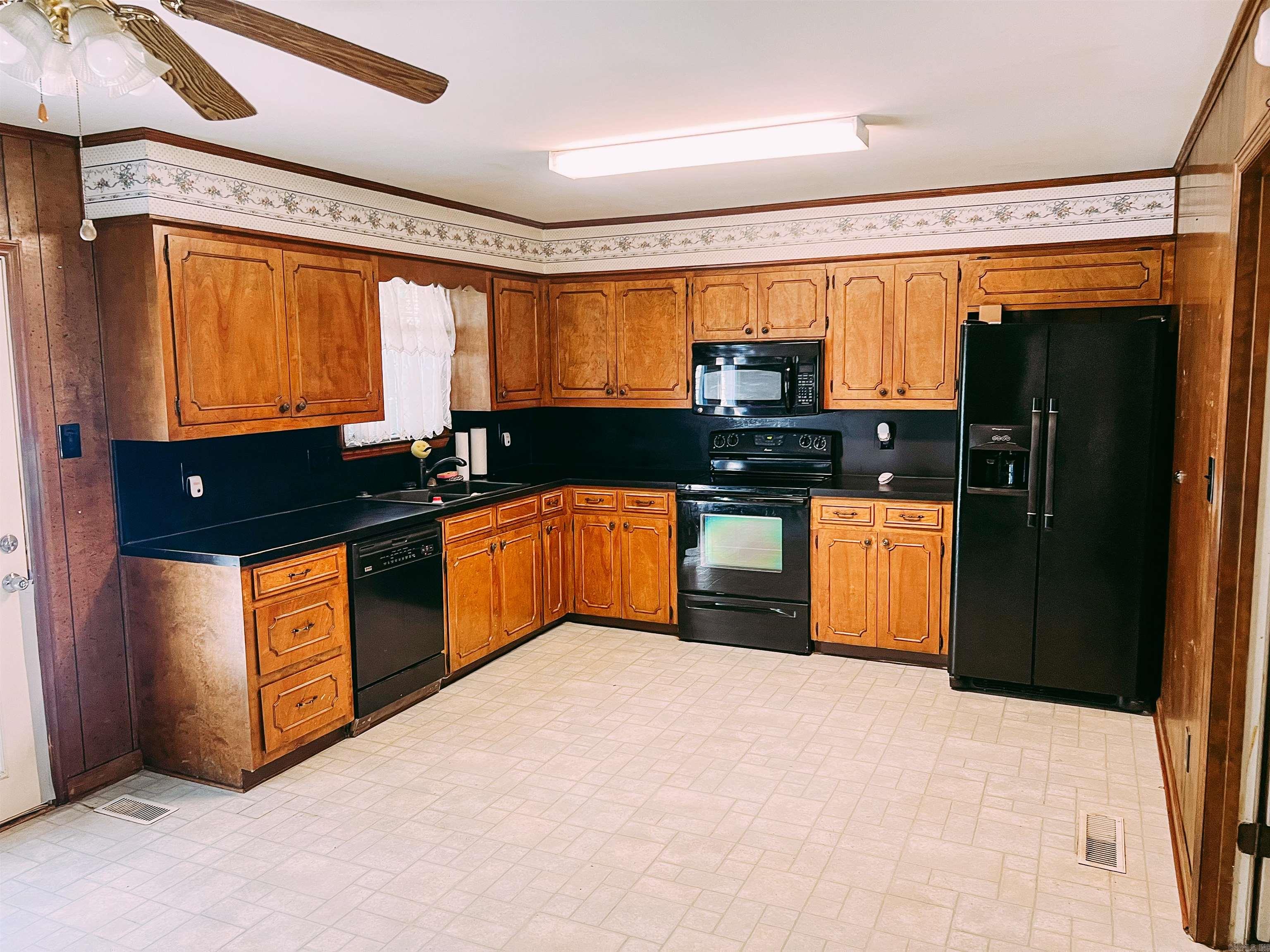 BRUCEWOOD - Residential