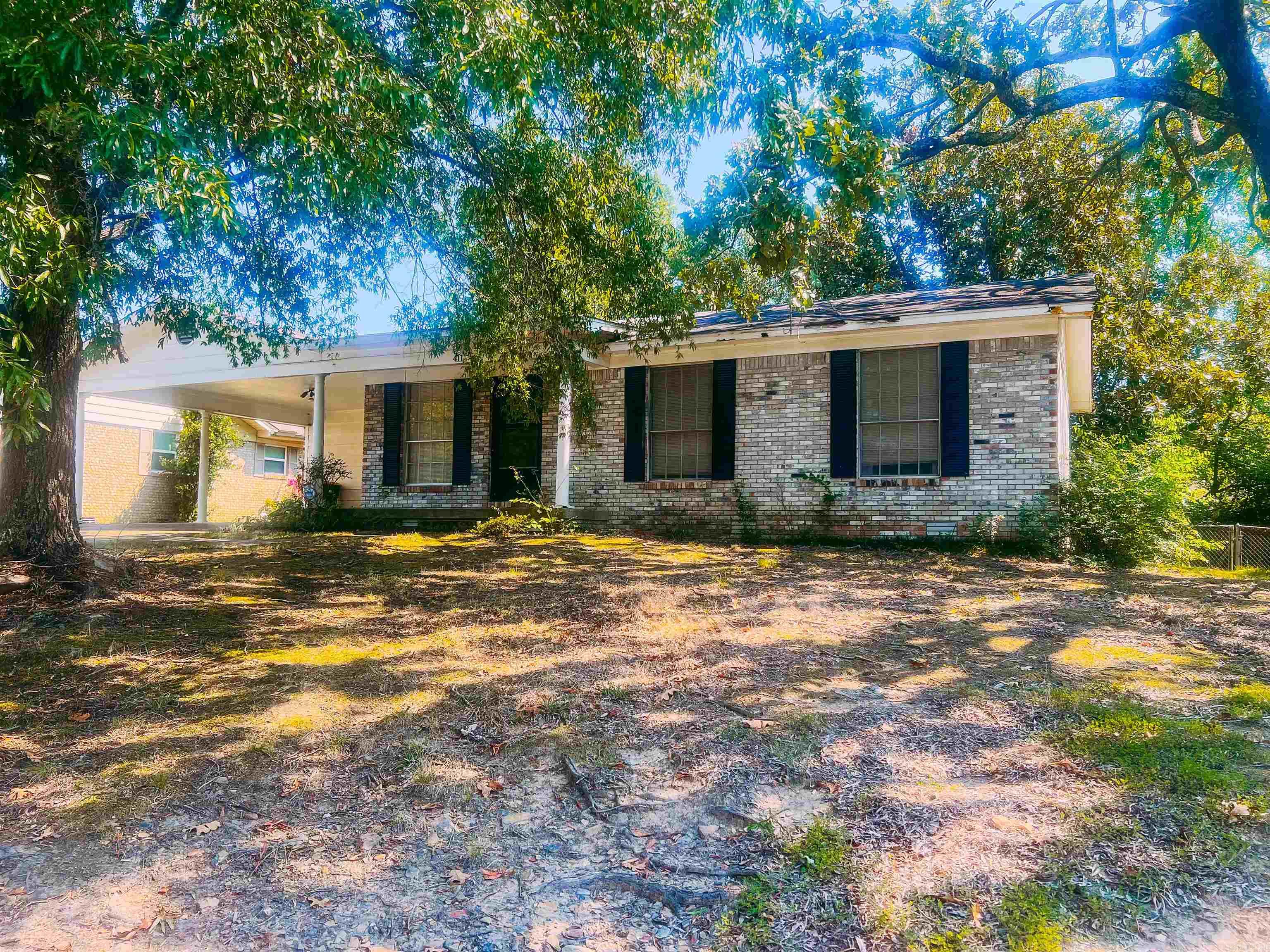 BRUCEWOOD - Residential