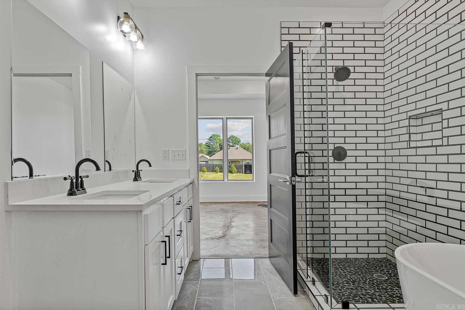 GABRIEL CROSSING - Residential