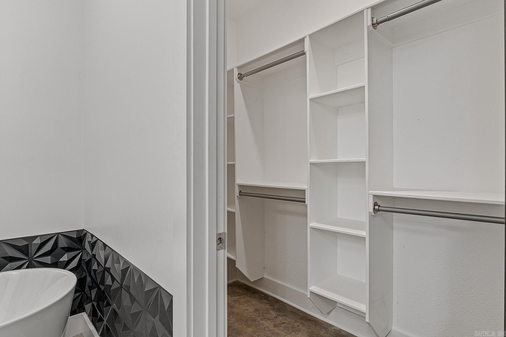 GABRIEL CROSSING - Residential