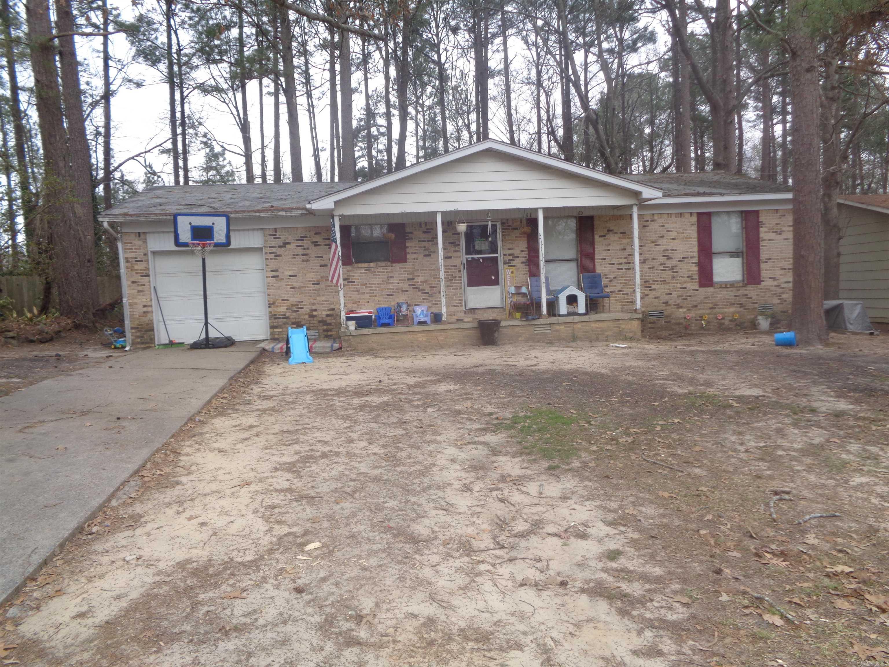 ROLLING PINES - Residential