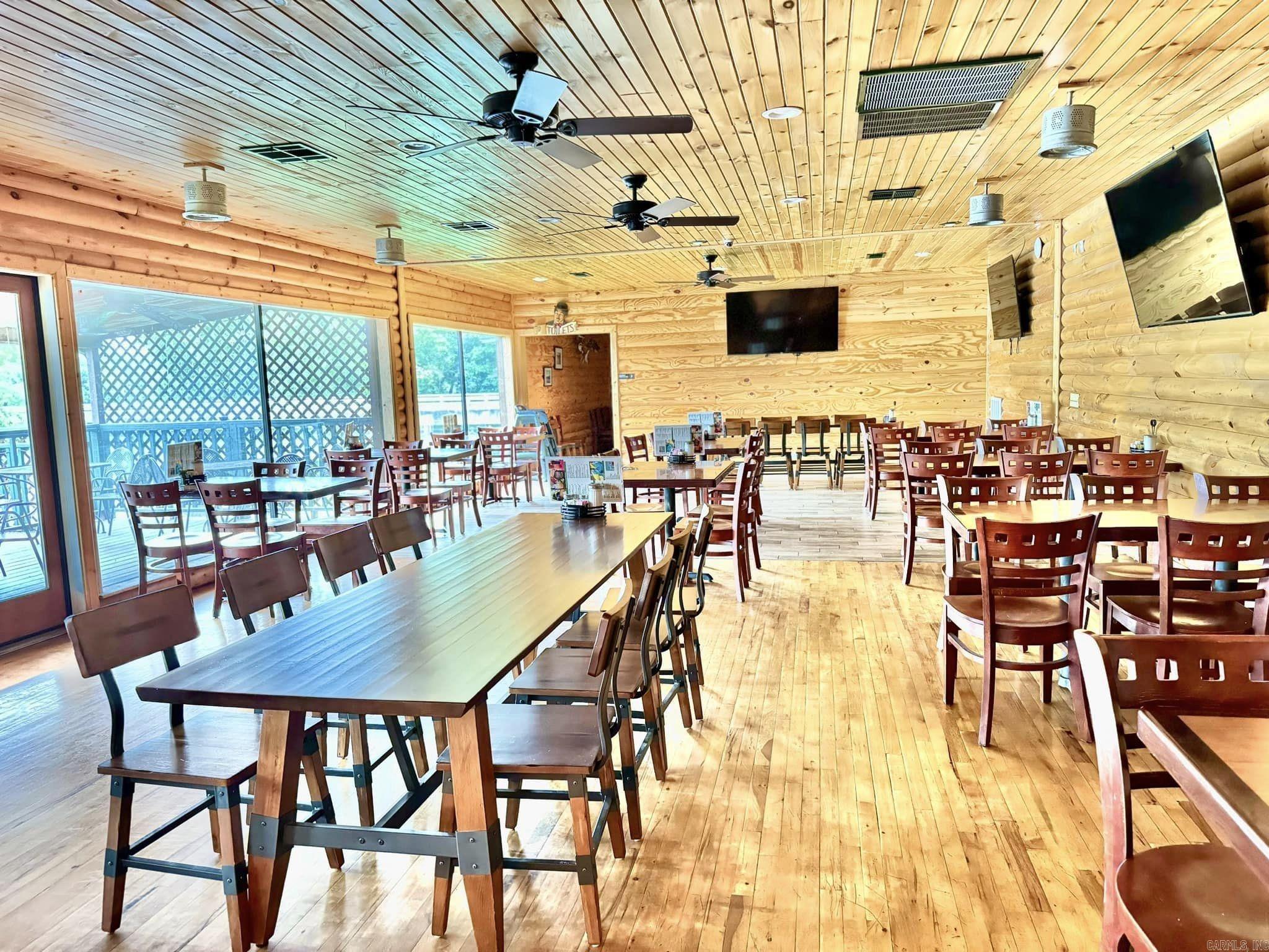Metes & Bounds - Commercial Sale
