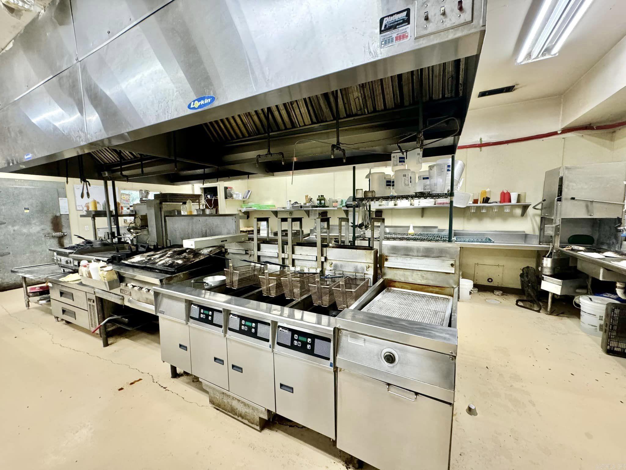 Metes & Bounds - Commercial Sale