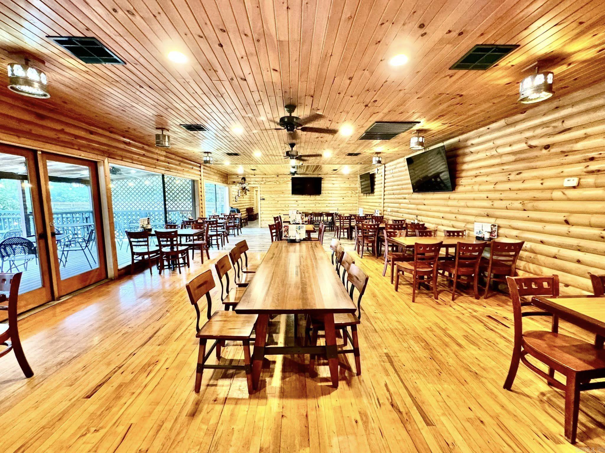 Metes & Bounds - Commercial Sale