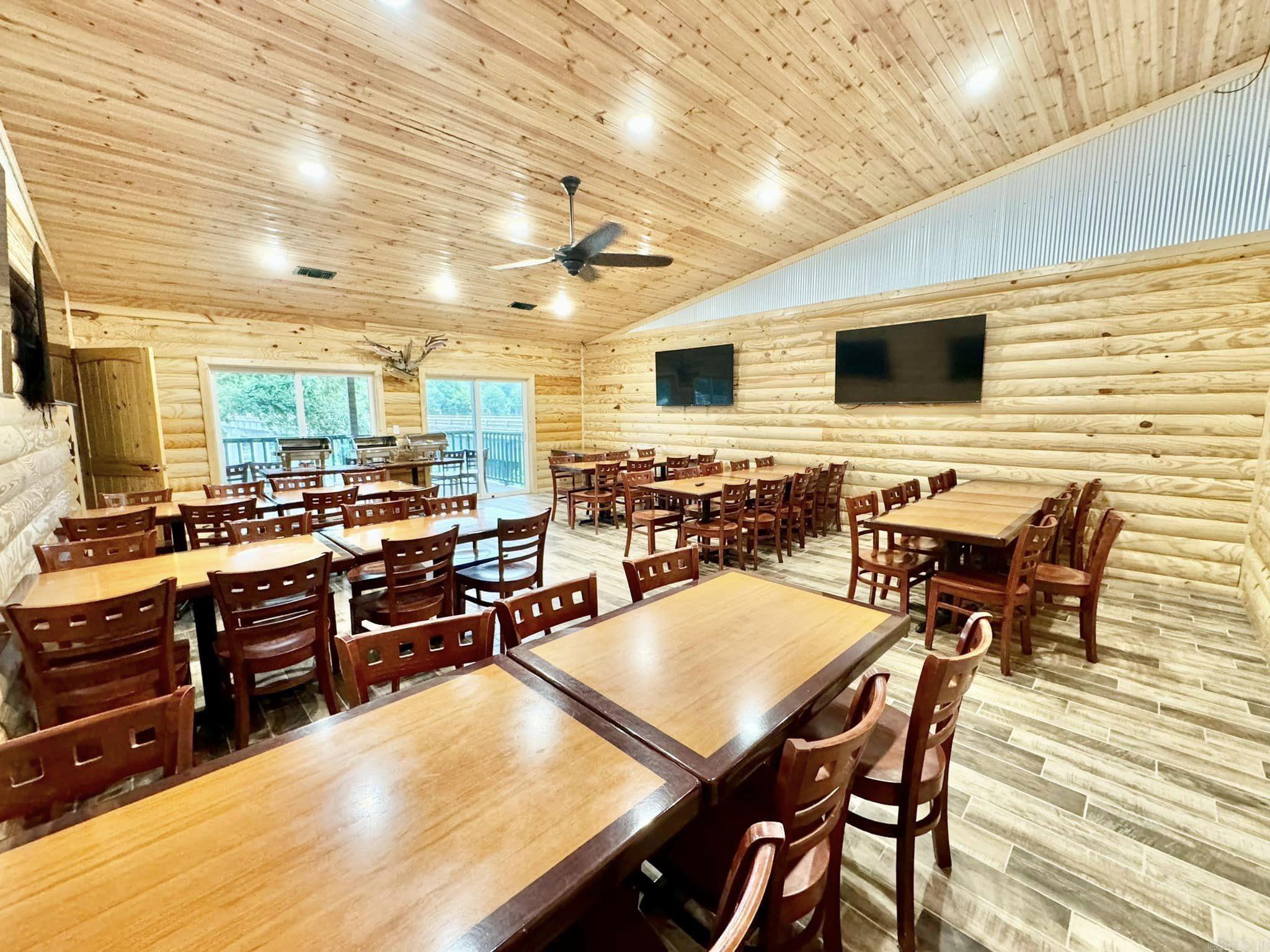 Metes & Bounds - Commercial Sale