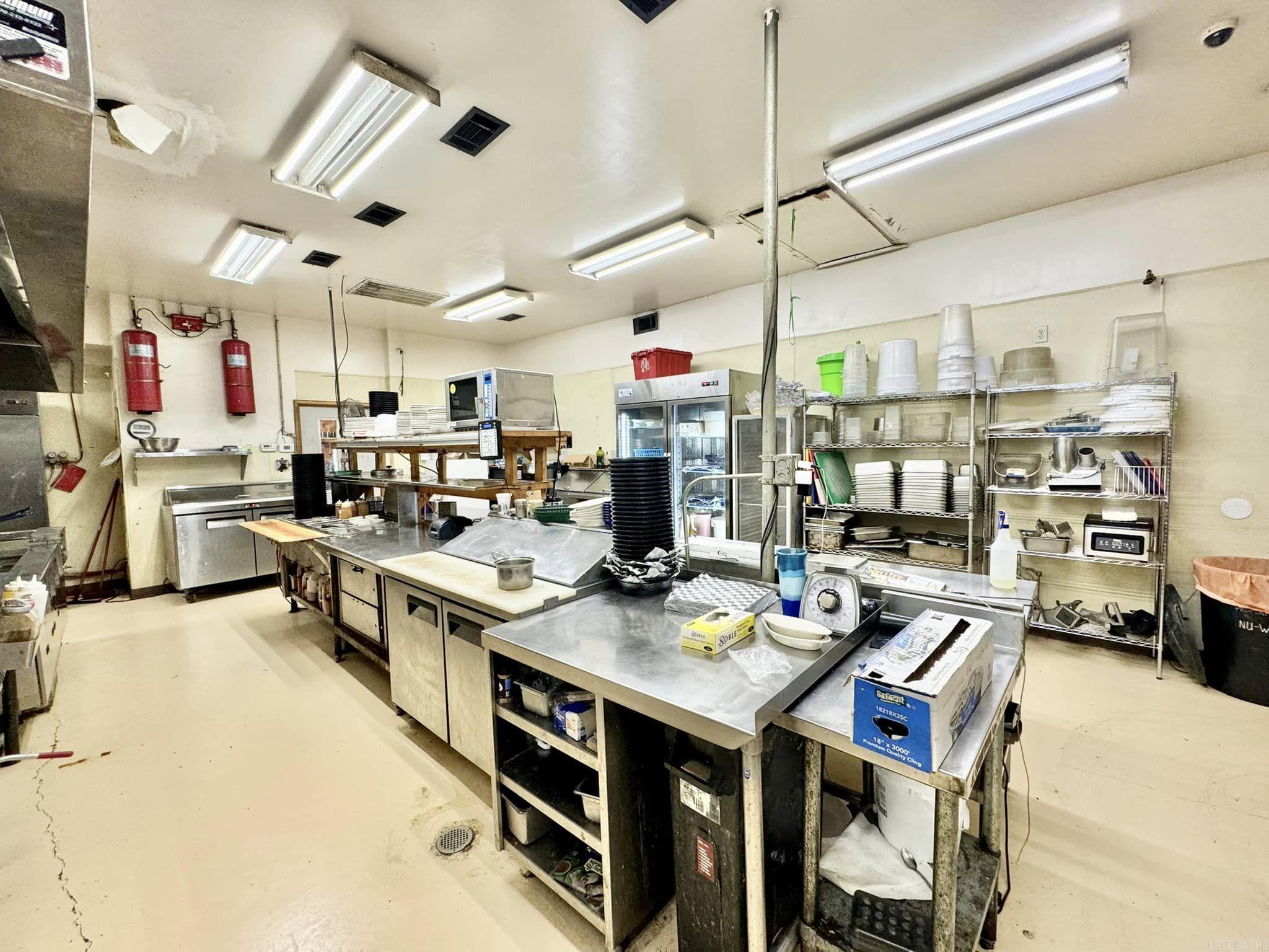Metes & Bounds - Commercial Sale