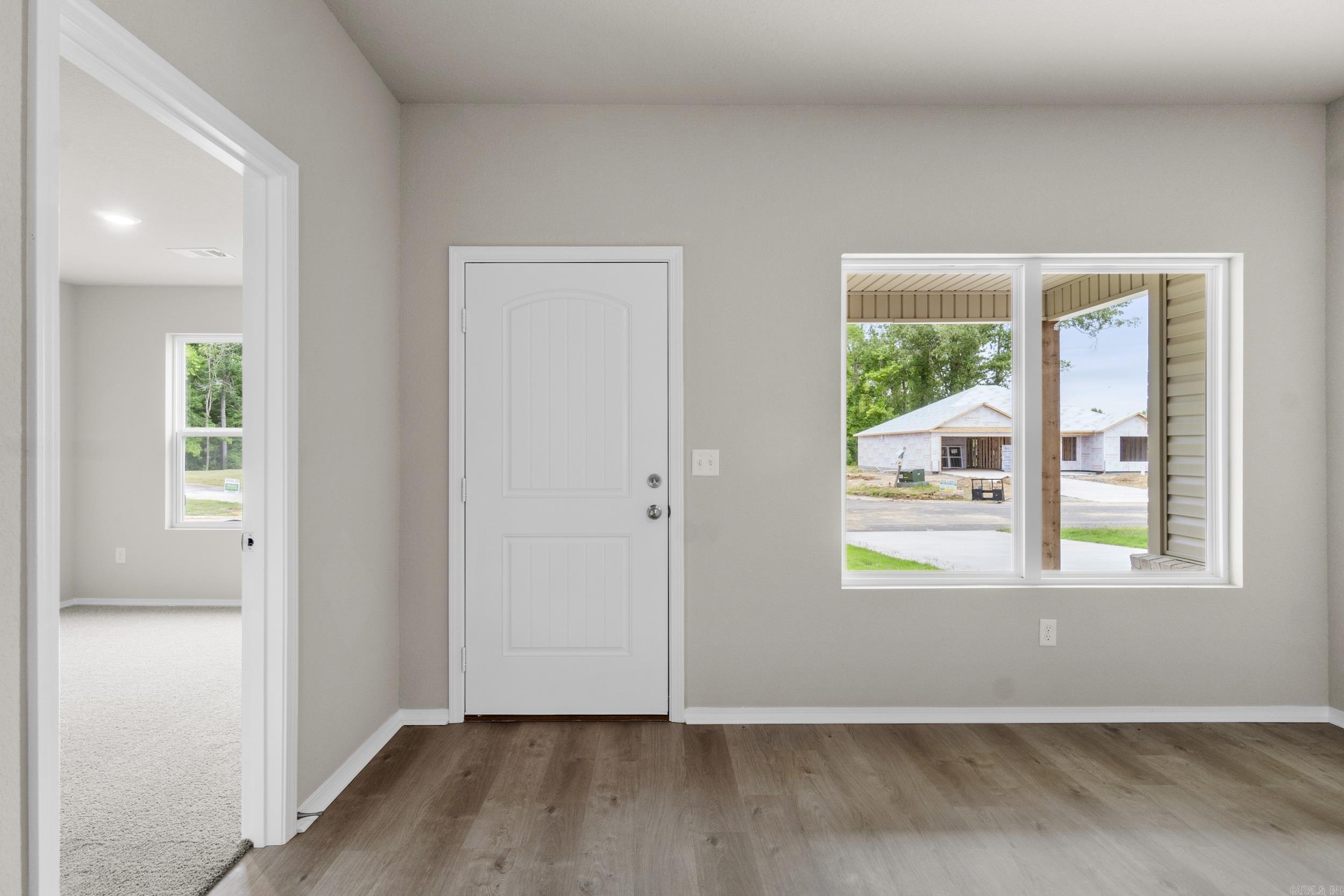 DEERFIELD ESTATES - Residential