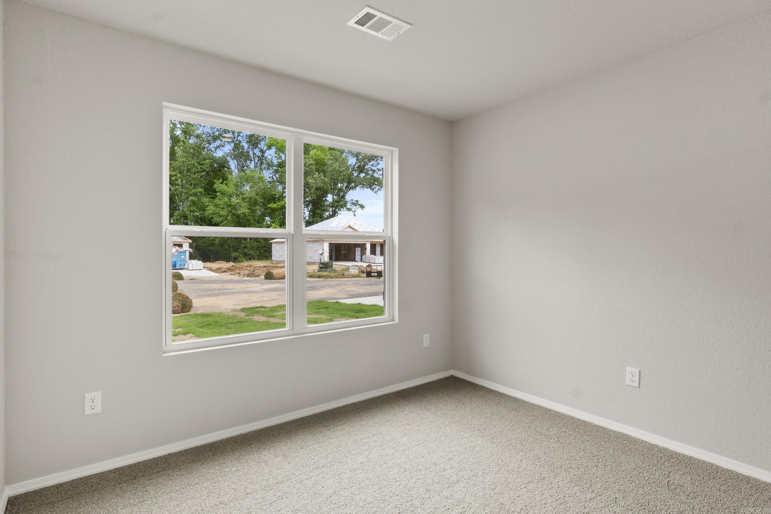 DEERFIELD ESTATES - Residential