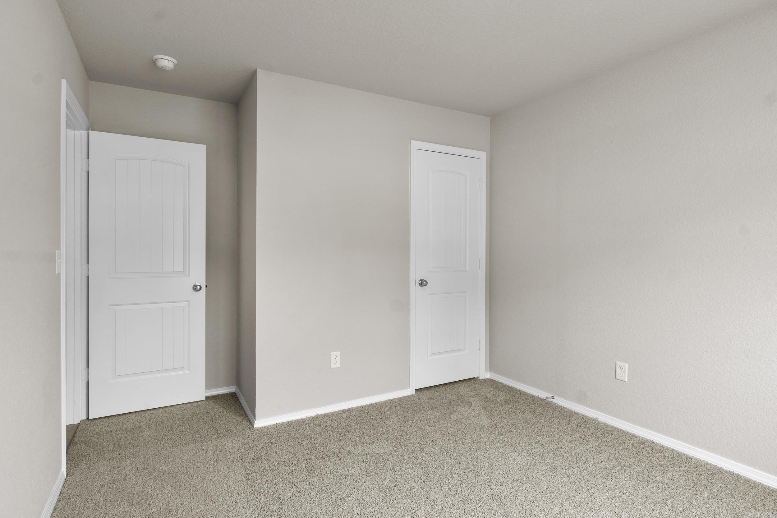 DEERFIELD ESTATES - Residential