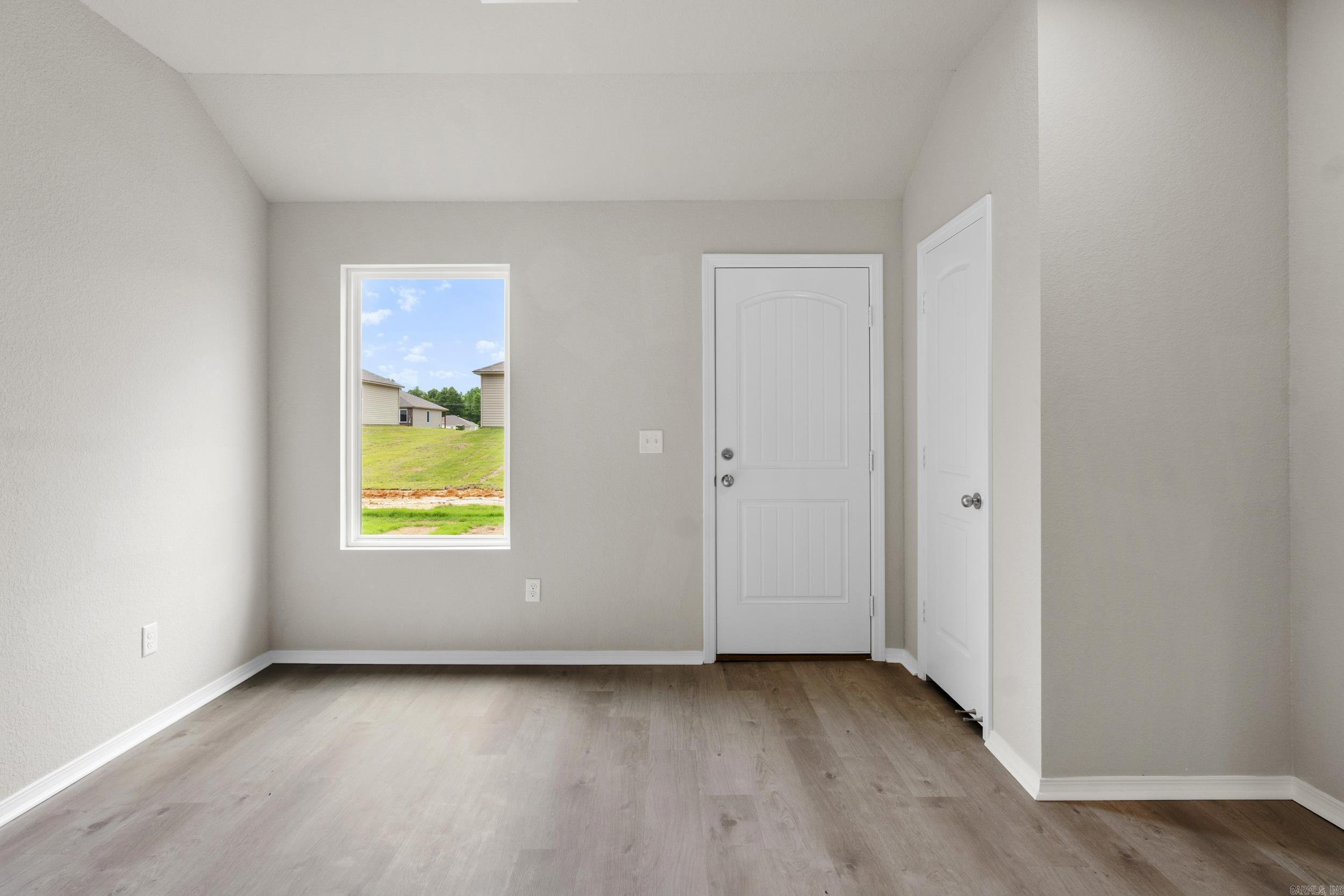 DEERFIELD ESTATES - Residential