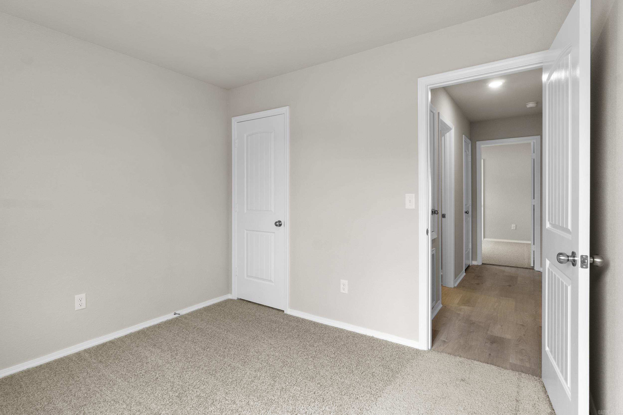 DEERFIELD ESTATES - Residential