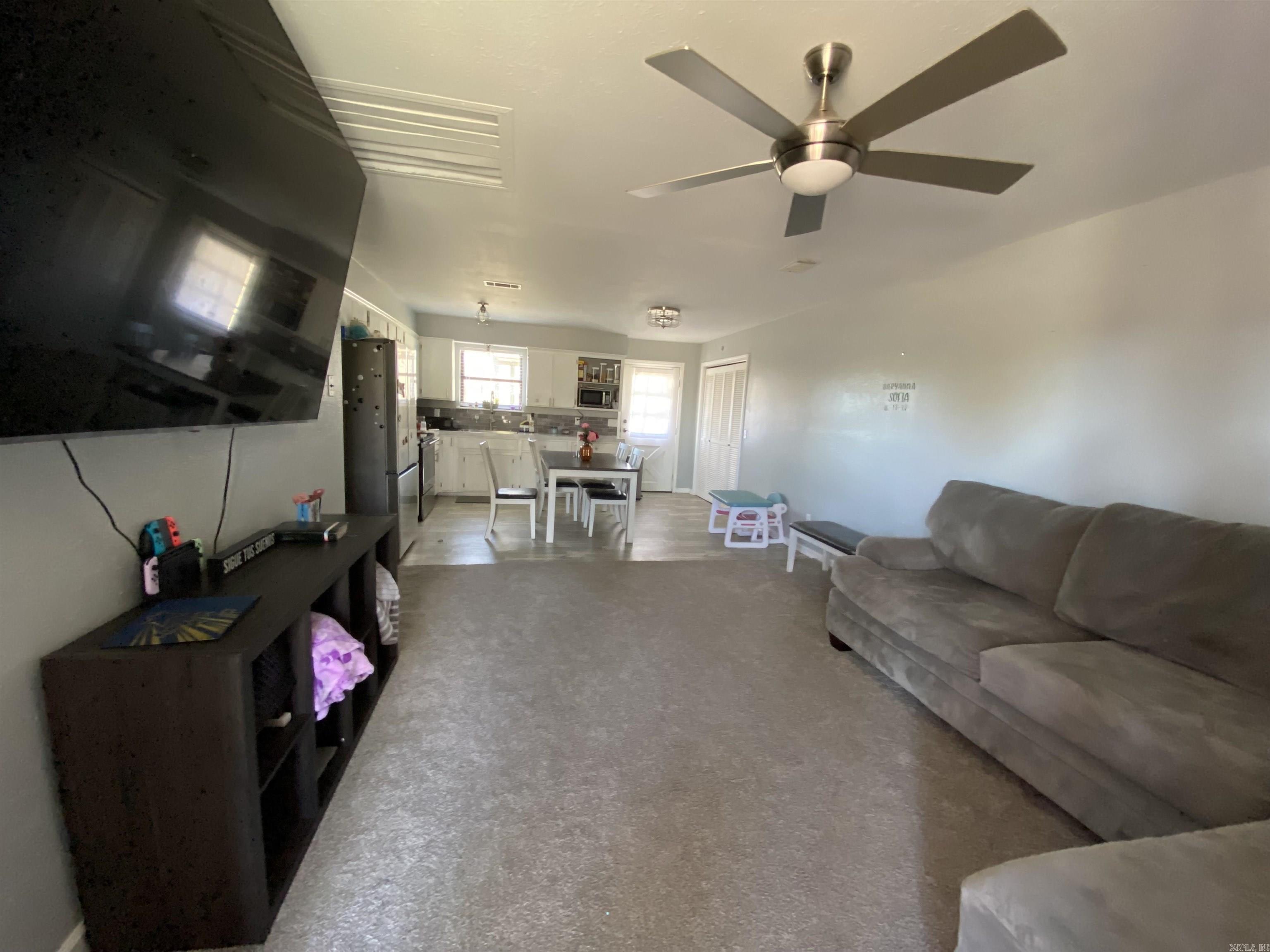 D&M Estates - Residential