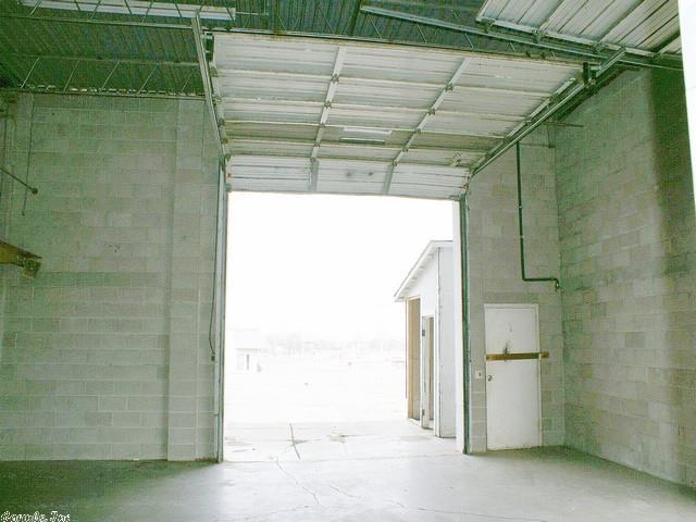 Searcy - Commercial Sale