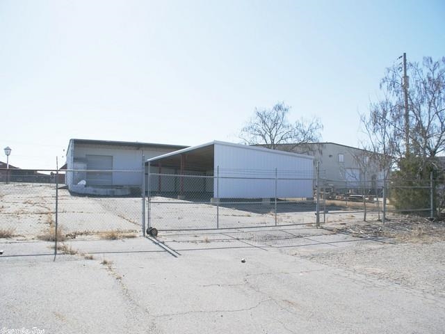 Searcy - Commercial Sale