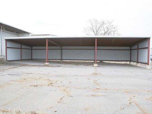 Searcy - Commercial Sale